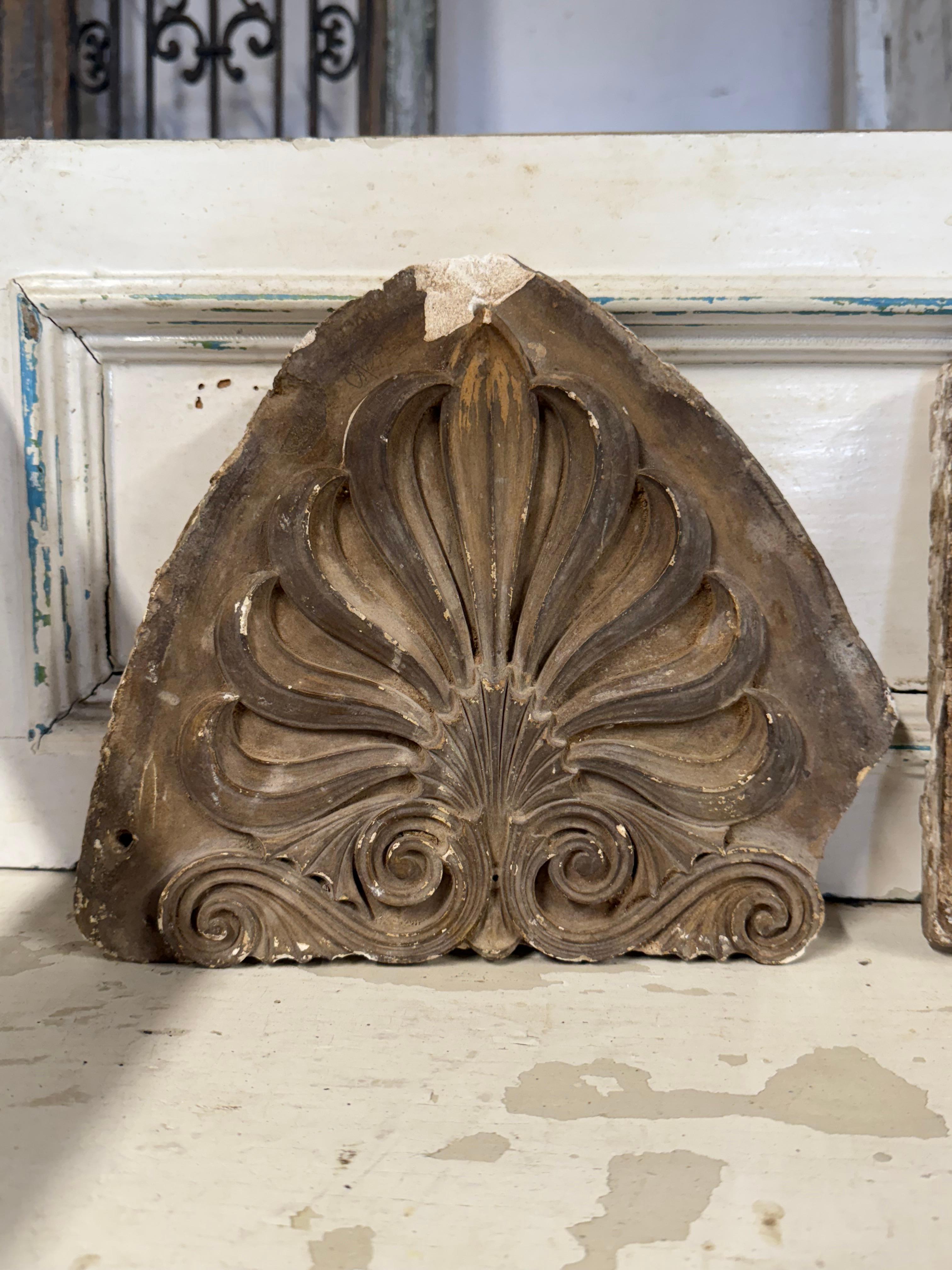 Group Of 19th Century Architectural Plaster Mouldings For Sale 6