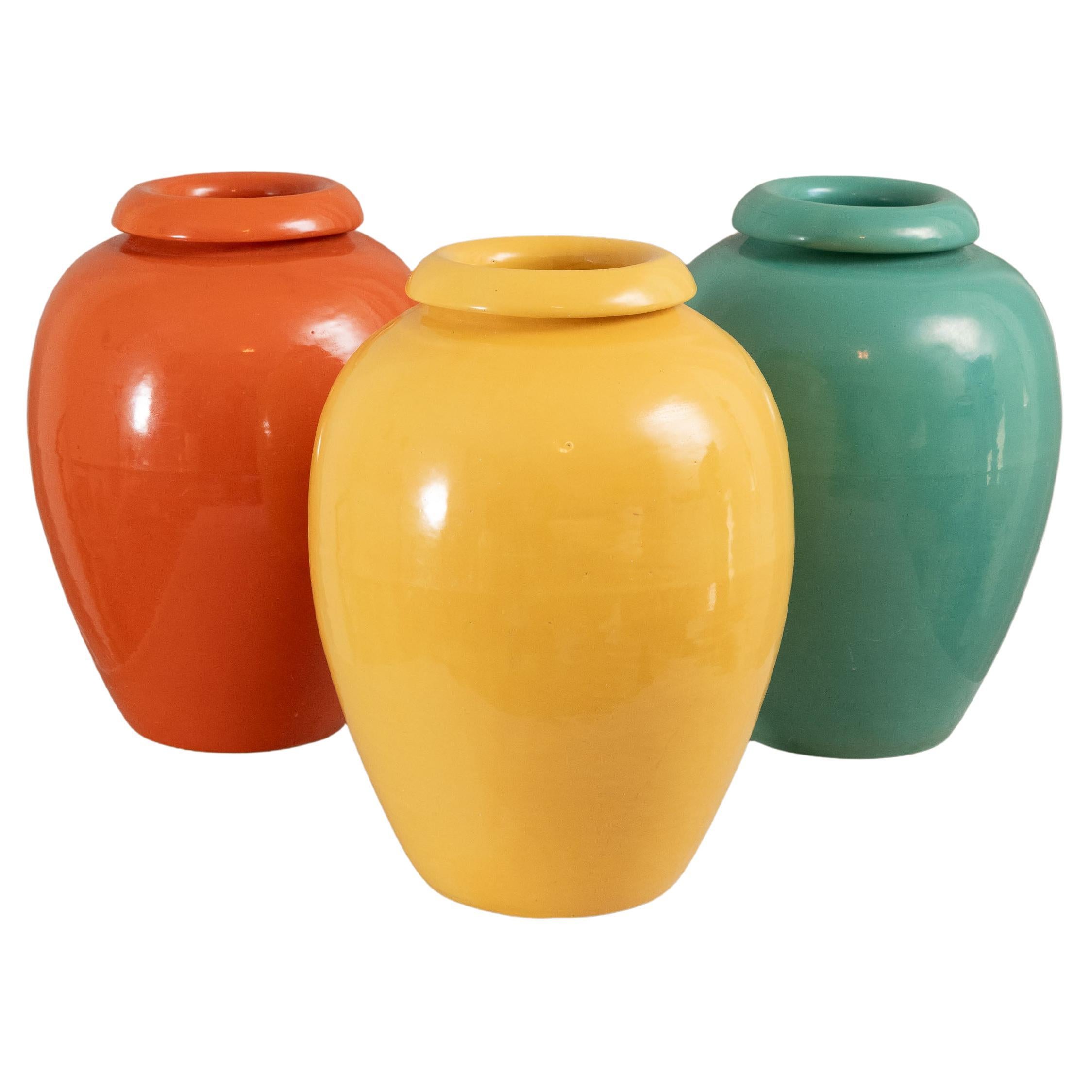 Grupo de 3 Aceiteras Bauer, Verde, Amarilla, Naranja, ca. 1930 Fabricadas en California