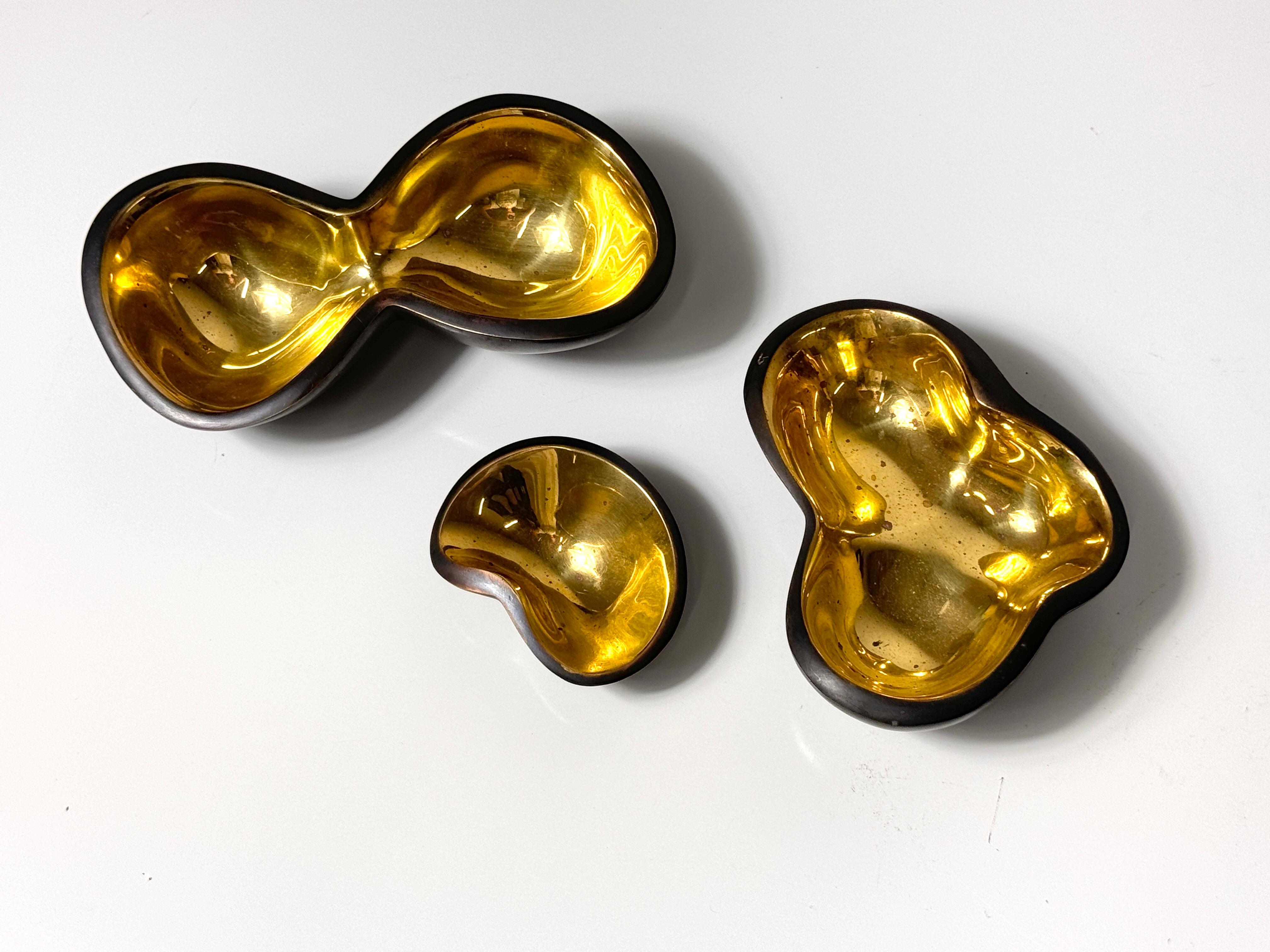 American Set of 3 Bronze & Gold Biomorphic Decorative Bowl Sculptures by Jonathan Adler For Sale