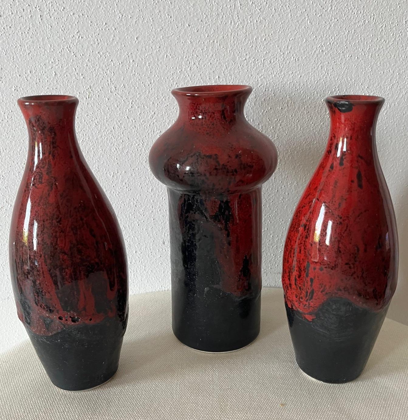 Group of 3 Black-Red Terracotta Vases production Ca'd'Oro Venezia company that unfortunately lasted only 4 years (1965-68). These objects were made to represent the greatest artists of the 1900s (Painters , sculptors and glass masters) these vases