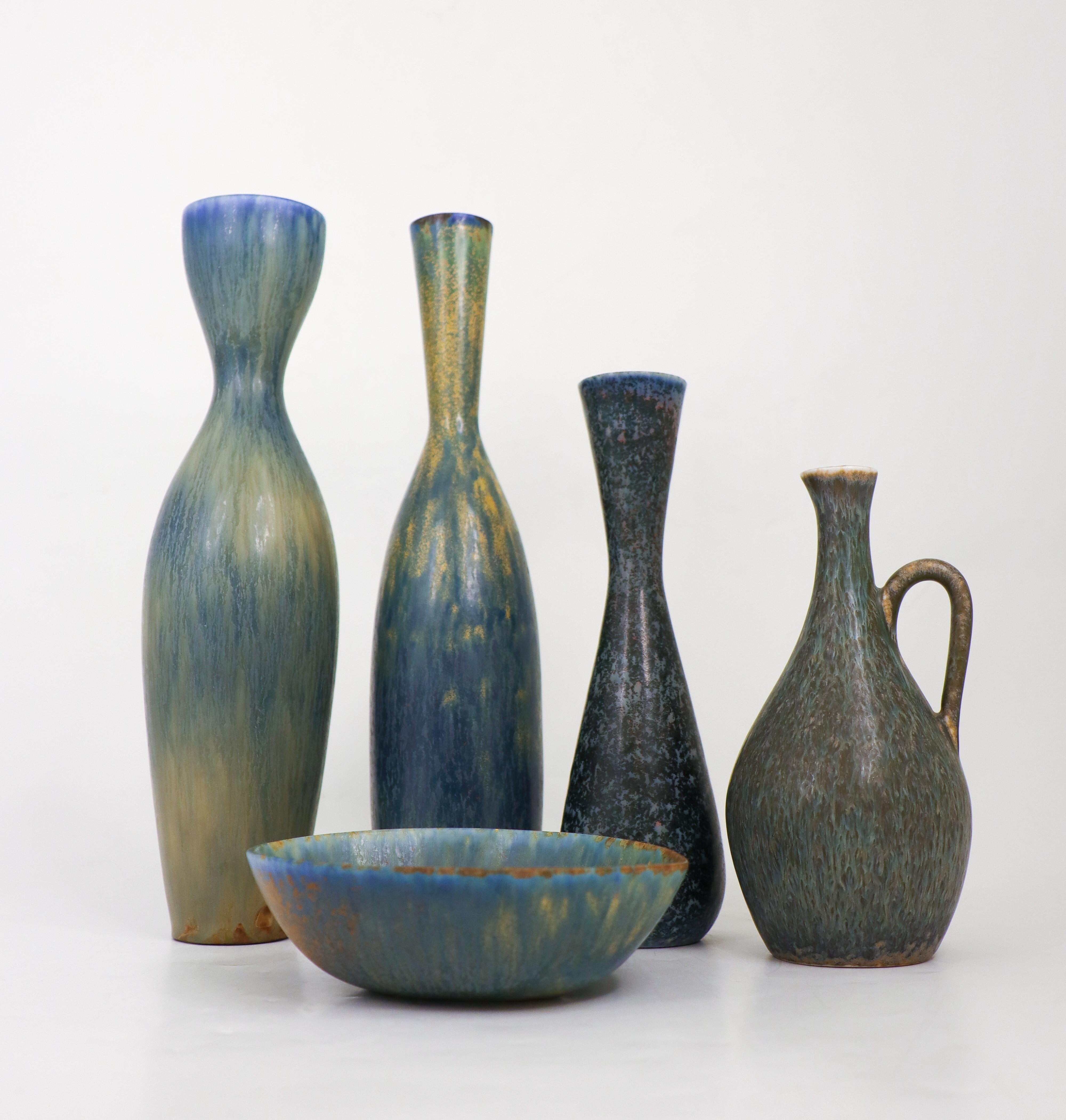 Gruppe von 4 blauen Vasen & Schale Keramik, Rörstrand - Carl-Harry Stålhane (Schwedisch) im Angebot