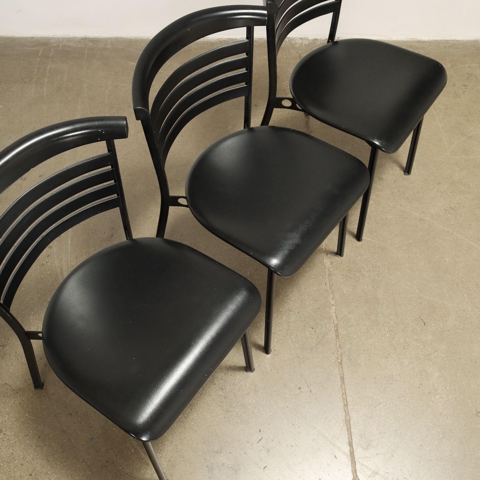 Late 20th Century Group of 4 Chairs Sorgente del Mobile Lola Polyurethane Italy 1980s