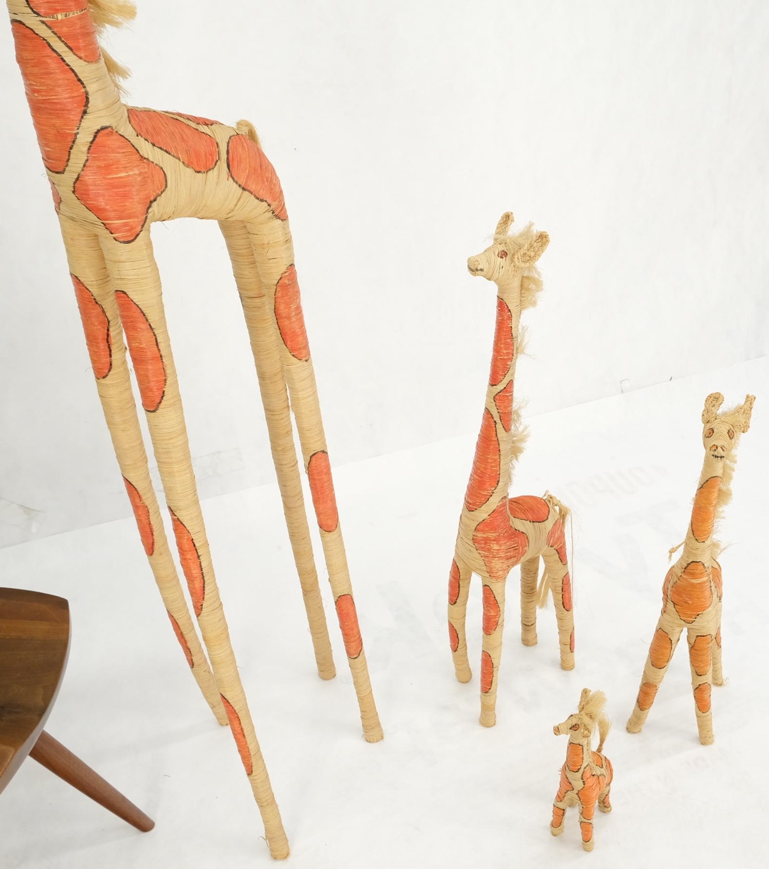 20th Century Group of 4 Giraffe Folk Art Rattan Bamboo Straw Hand Painted Animal Sculptures  For Sale