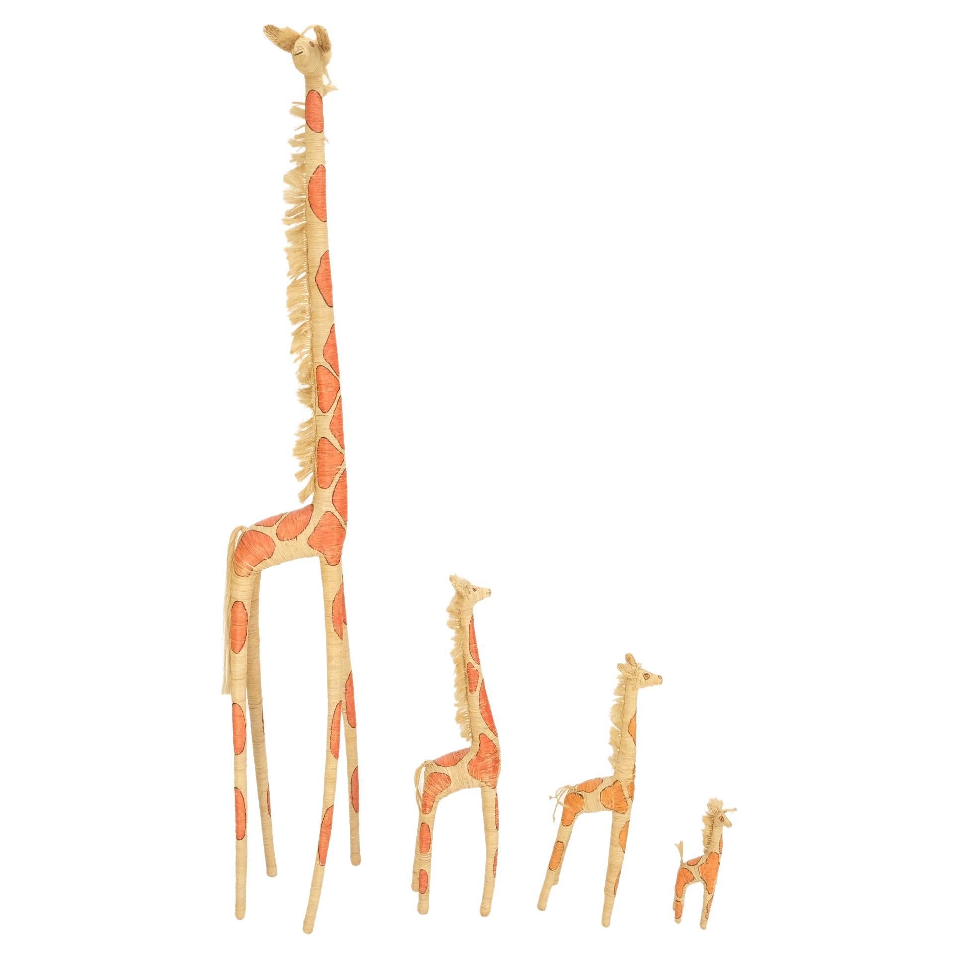 Group of 4 Giraffe Folk Art Rattan Bamboo Straw Hand Painted Animal Sculptures  For Sale