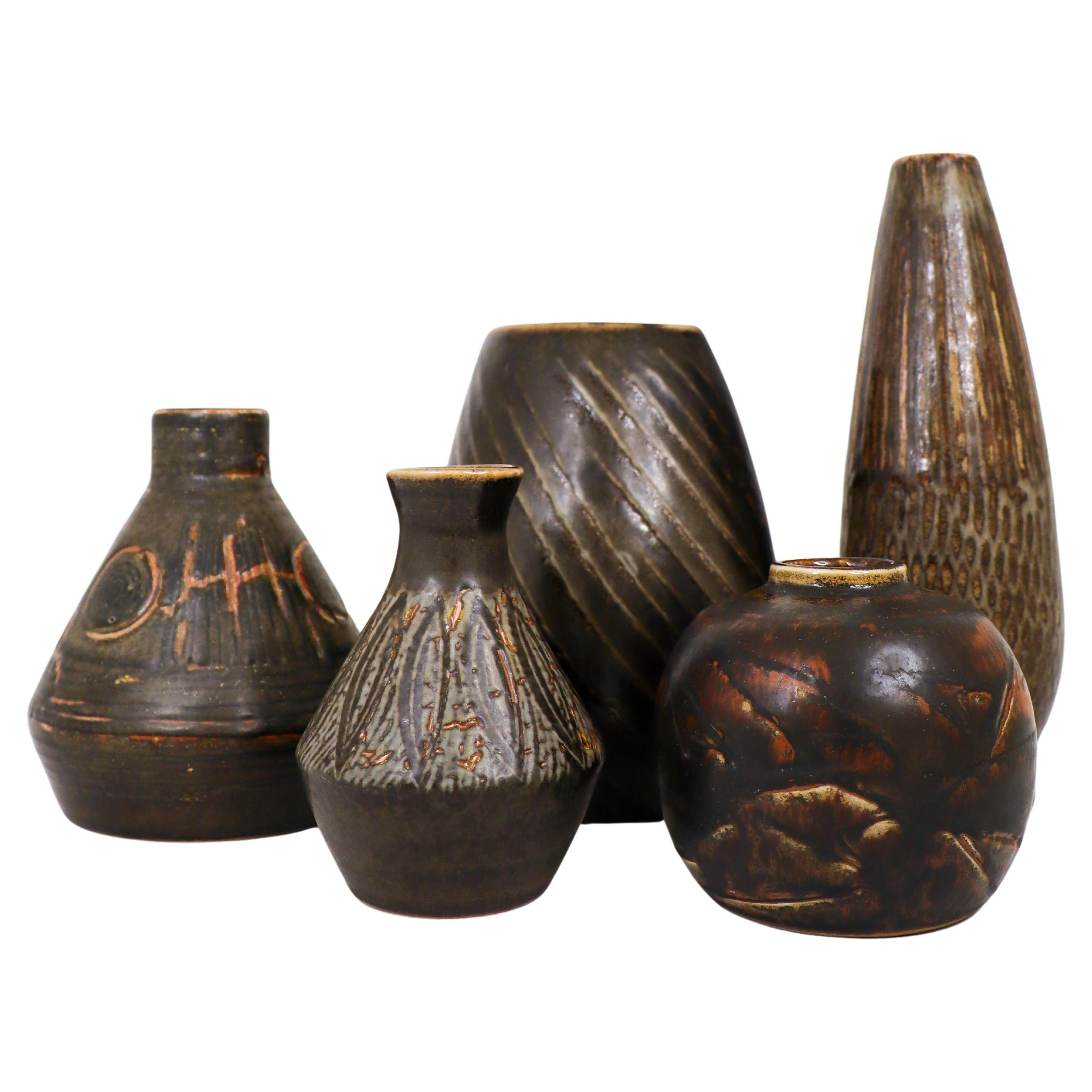 Groupe de 5 vases Brown Céramique, Rörstrand - Carl-Harry Stålhane