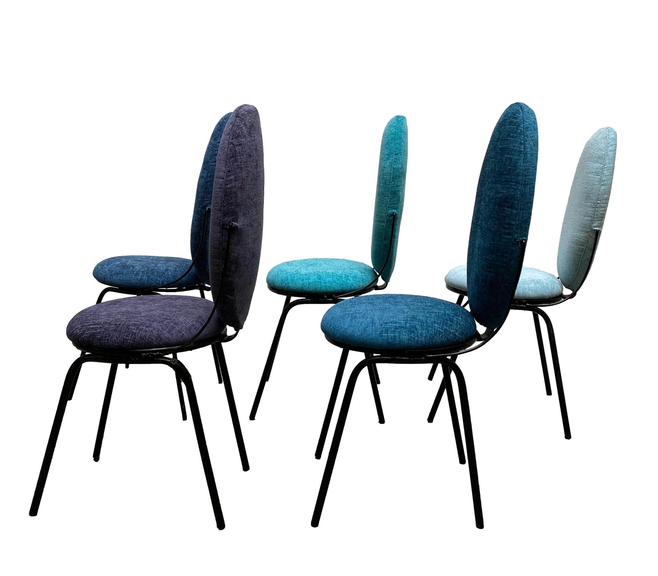 Group of 5 Chairs with Oval Backrest, Italy, 1960 In Good Condition For Sale In Naples, IT