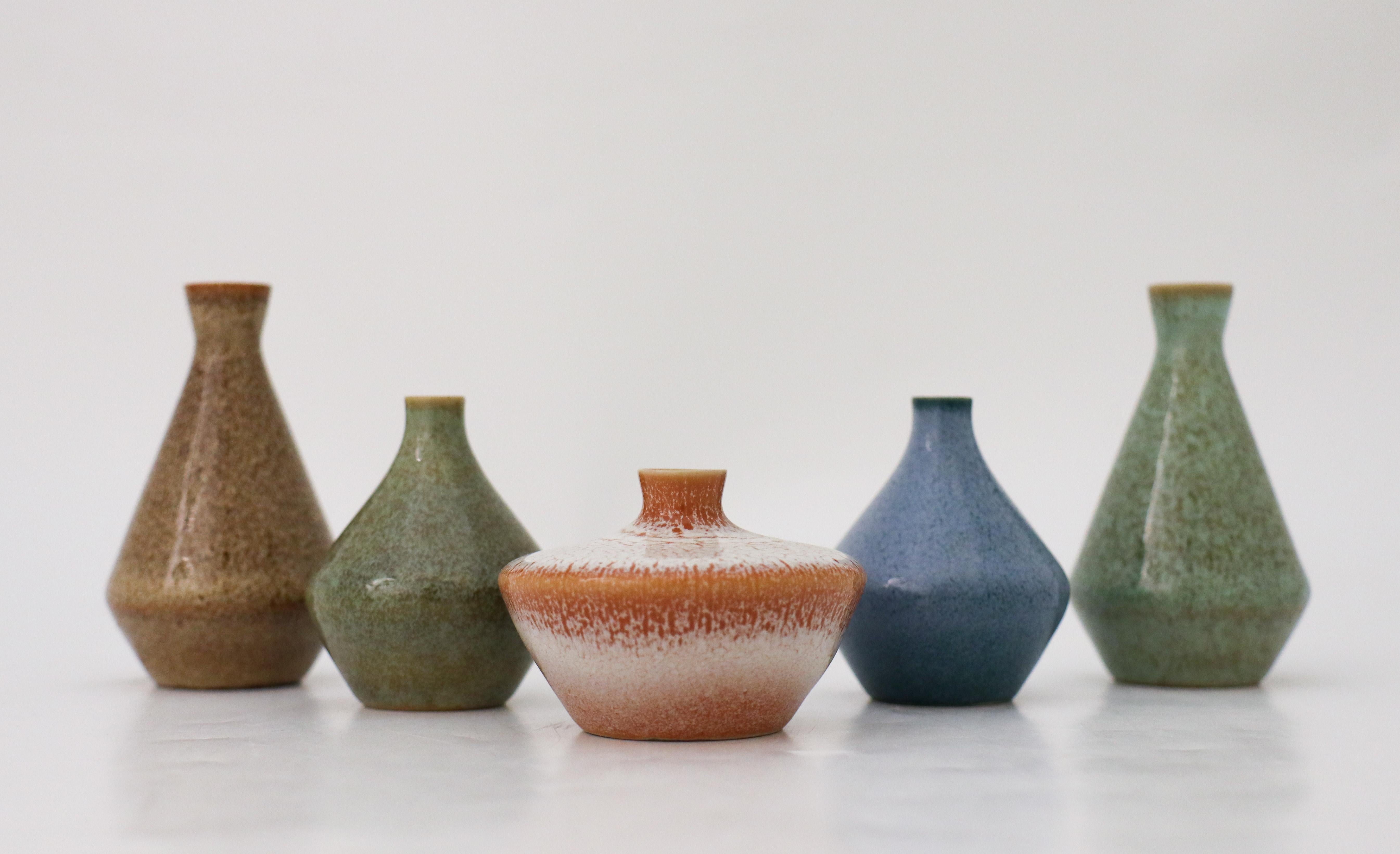 20th Century Group of 5 Miniature Vases, Bertil Lundgren, Rörstrand, Midcentury Vintage For Sale
