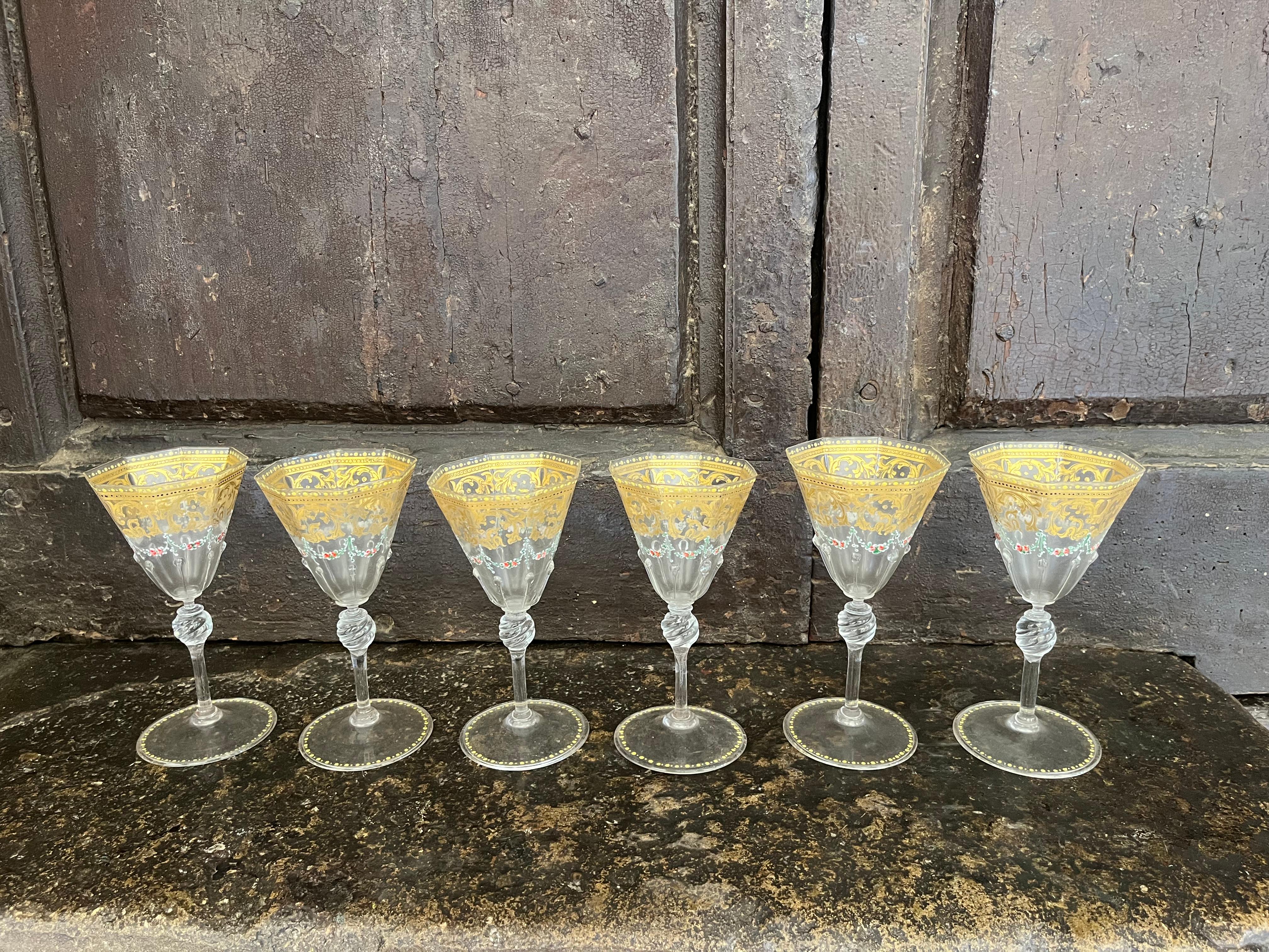 Italian Group of 6 hexagonal Murano glasses early 1900s For Sale