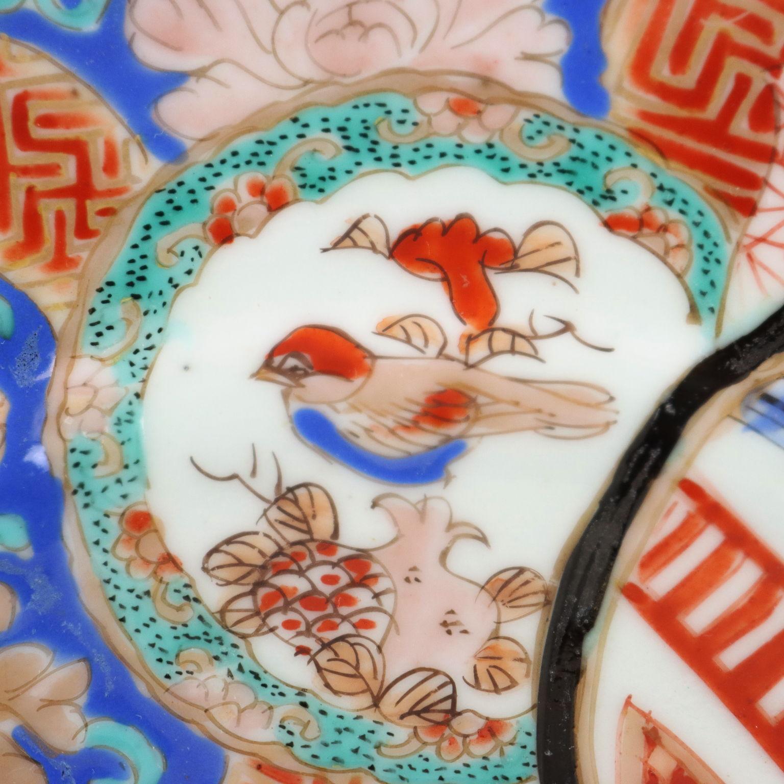6er-Teller aus Porzellan Japan, 19.-20. Jahrhundert, Japan, Meiji-Ära (19. Jahrhundert) im Angebot