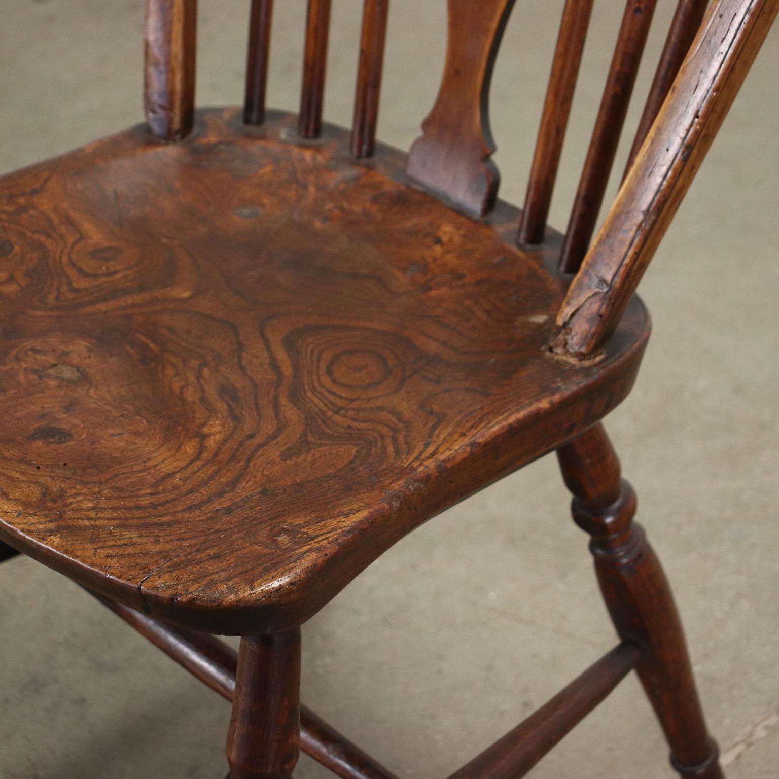 18th Century and Earlier Group of 7 Windsor Chairs Elm United Kingdom, XVIII Century