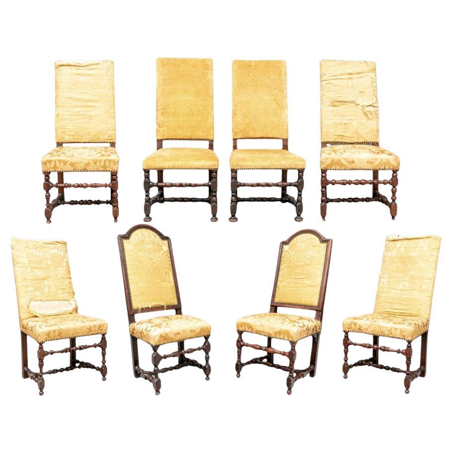 Groupe de 8  Cadres de chaises d'appoint anciens/ Restauration en vente