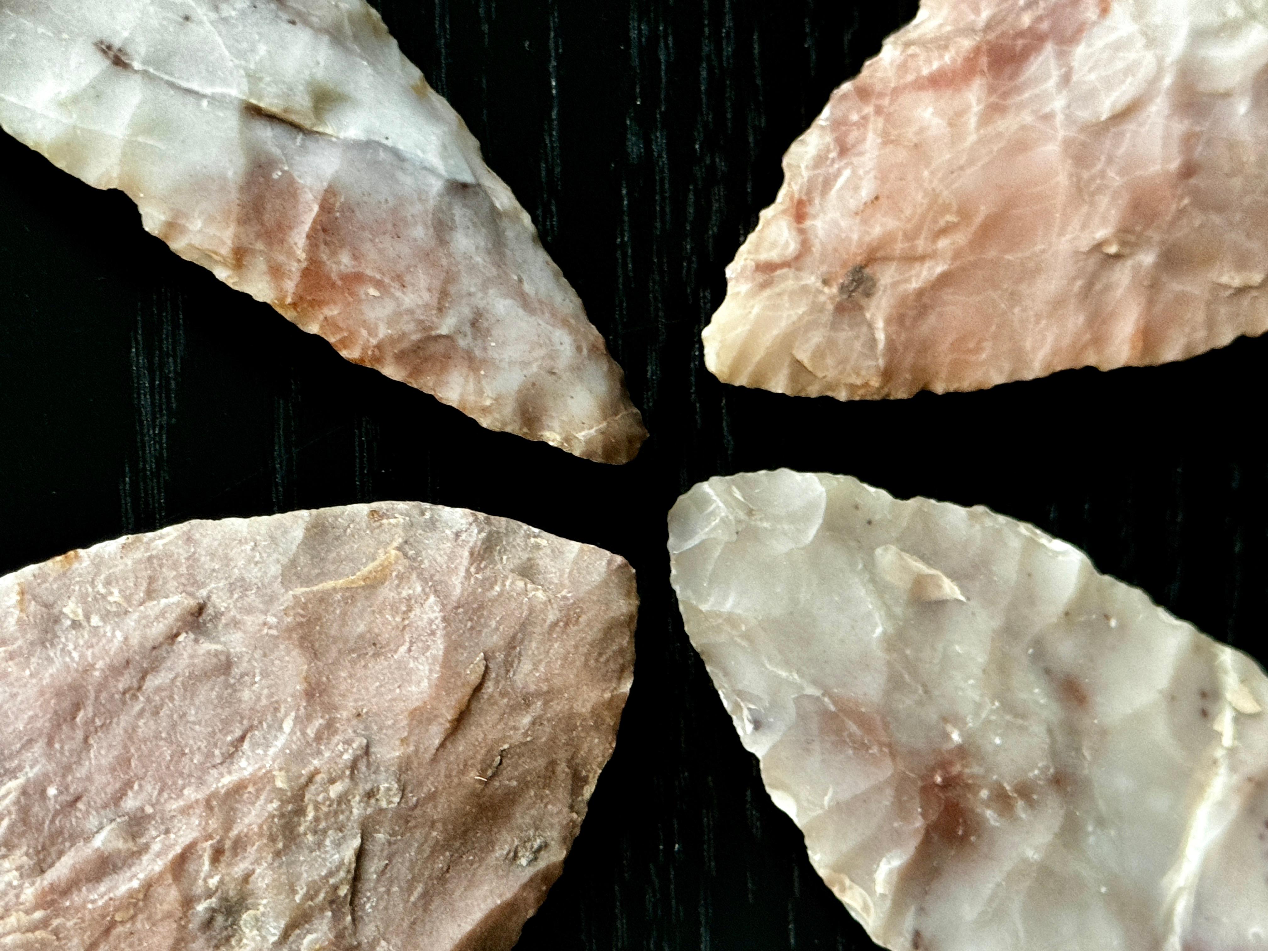 different types of arrowheads and their uses