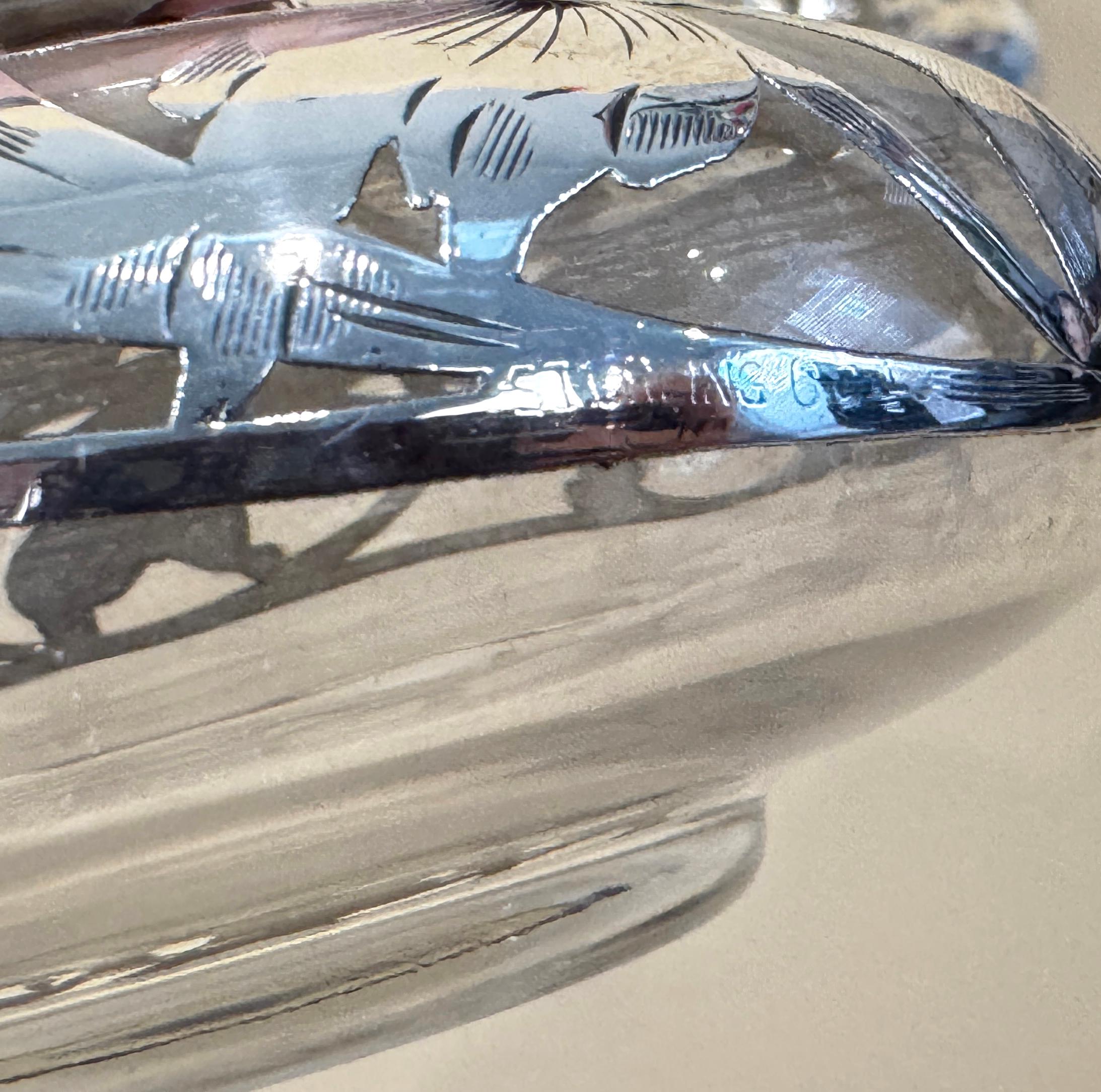 20ième siècle Groupe de flacons de parfum anciens en argent sterling recouvert de verre en vente