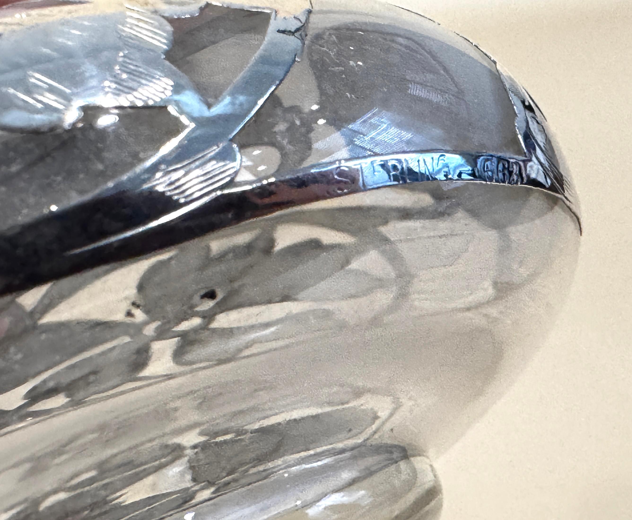 Argent sterling Groupe de flacons de parfum anciens en argent sterling recouvert de verre en vente