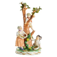 Gruppe von Kindern unter Baum