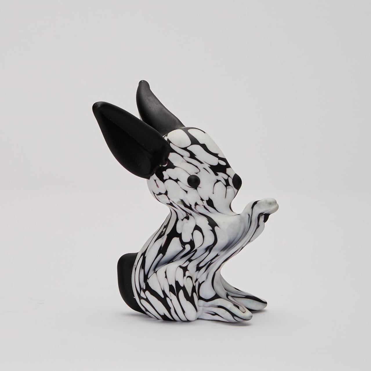 Group of Four Murano Animal Sculptures in Black and White by Archimede Seguso For Sale 4