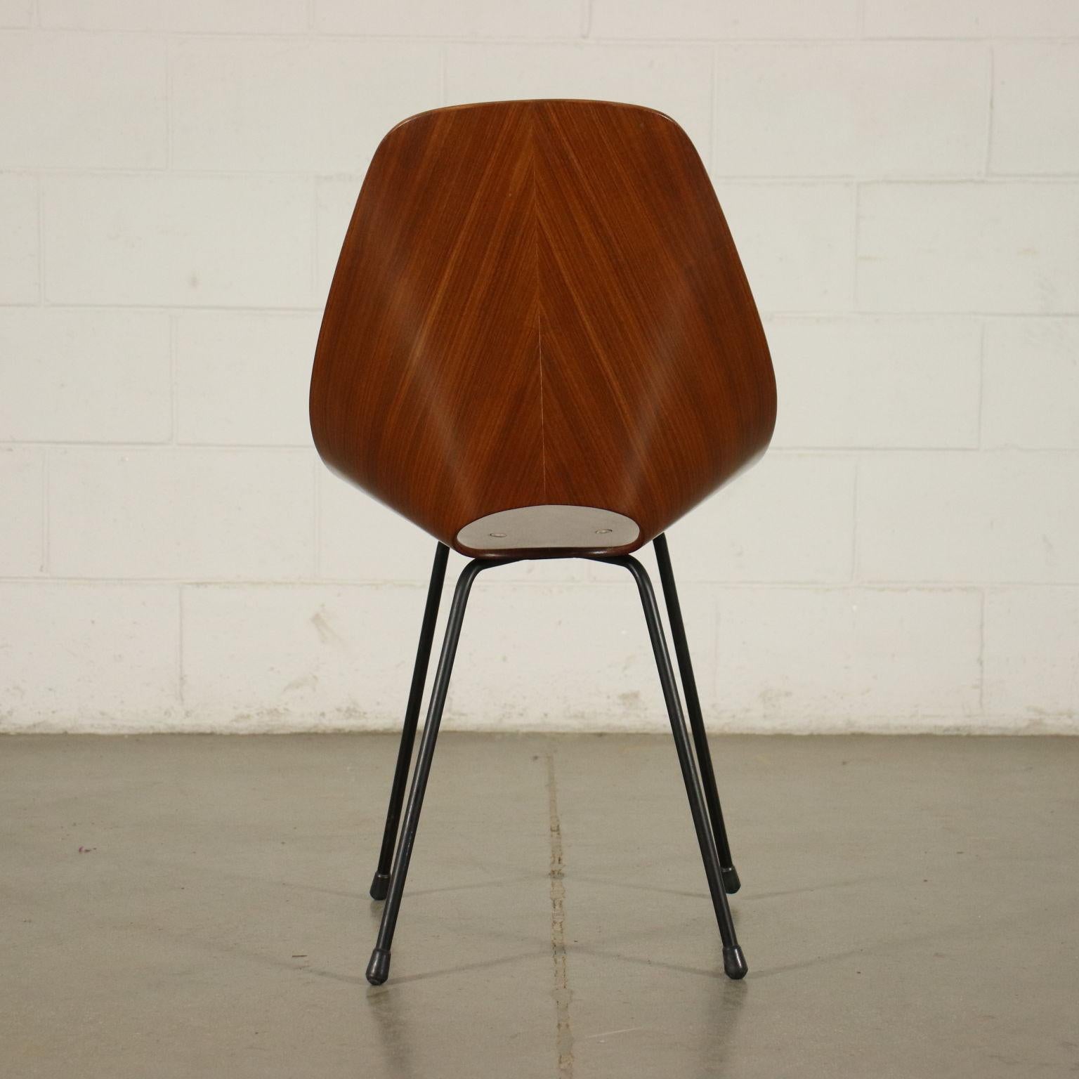 Group of Four Chairs Vittorio Nobili Plywood Enamelled Metal, Italy, 60s 4