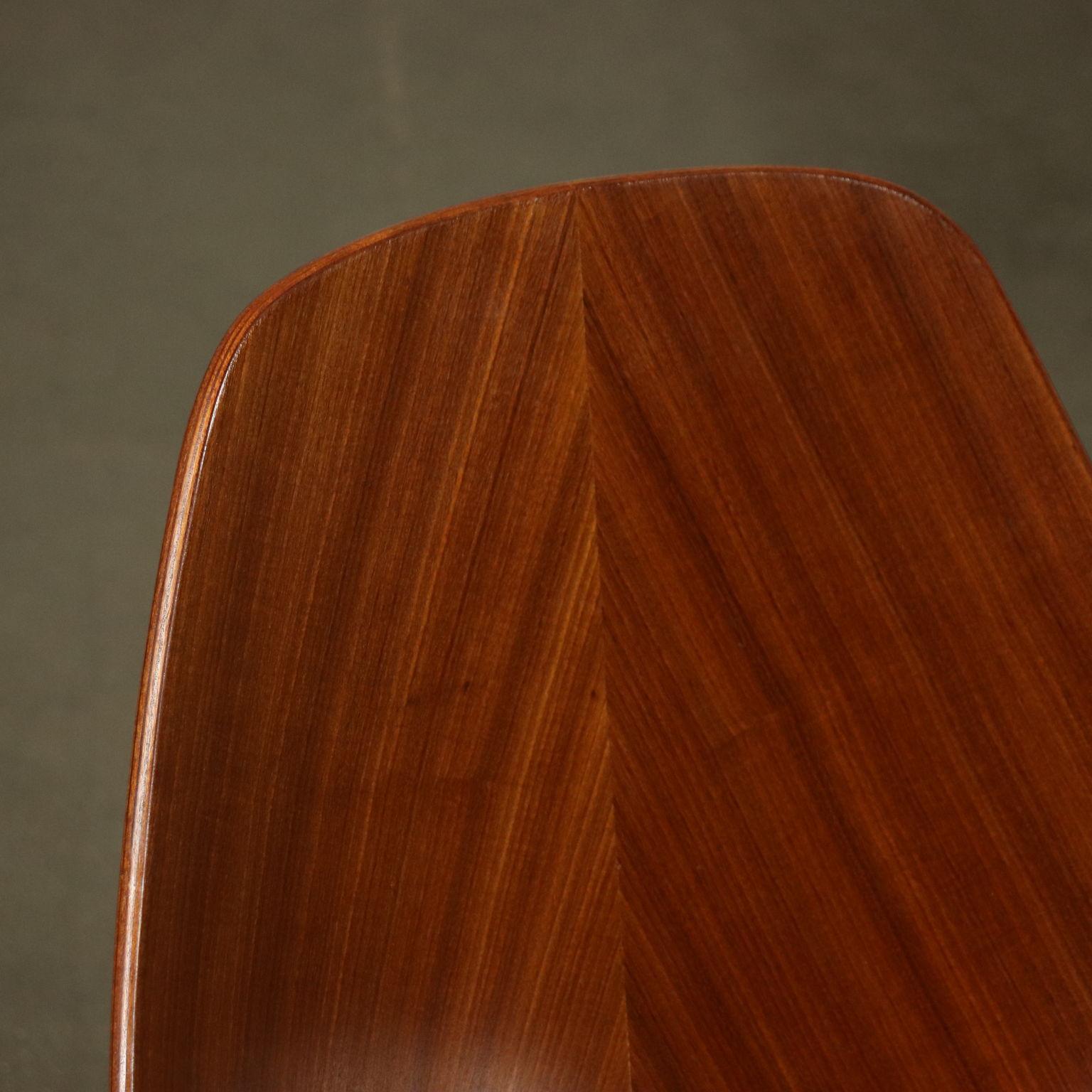 Italian Group of Four Chairs Vittorio Nobili Plywood Enamelled Metal, Italy, 60s