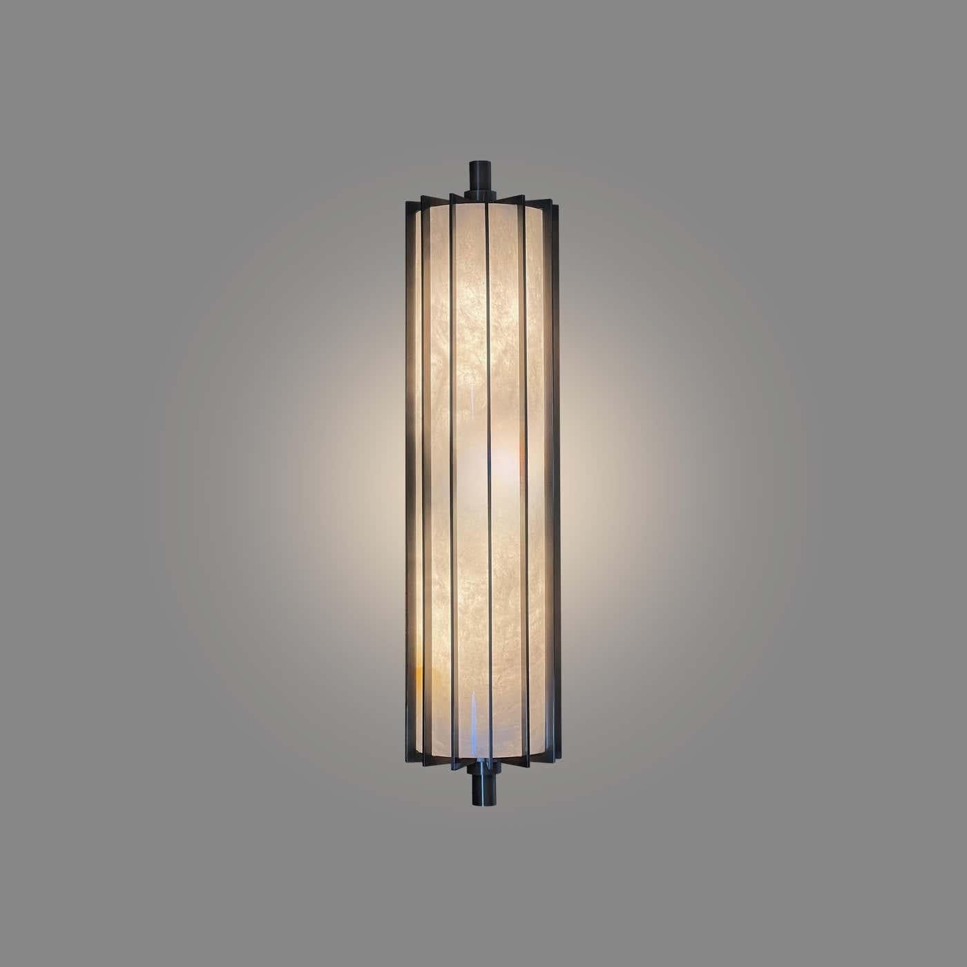 XXIe siècle et contemporain Groupe de quatre appliques en cristal de roche CSA18 par Phoenix en vente
