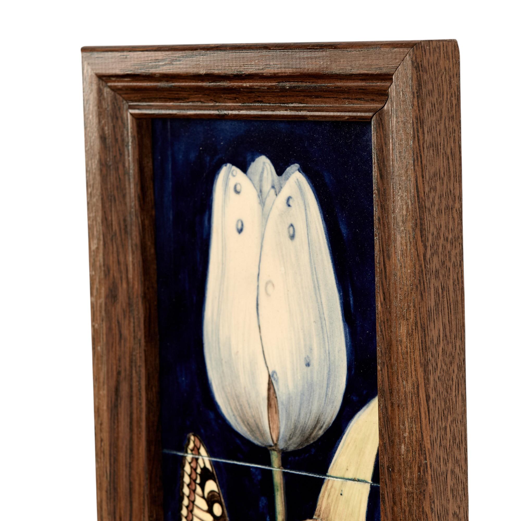 Group of Four Framed Tile Wall Art with Flowers and Butterflies in vendita 7