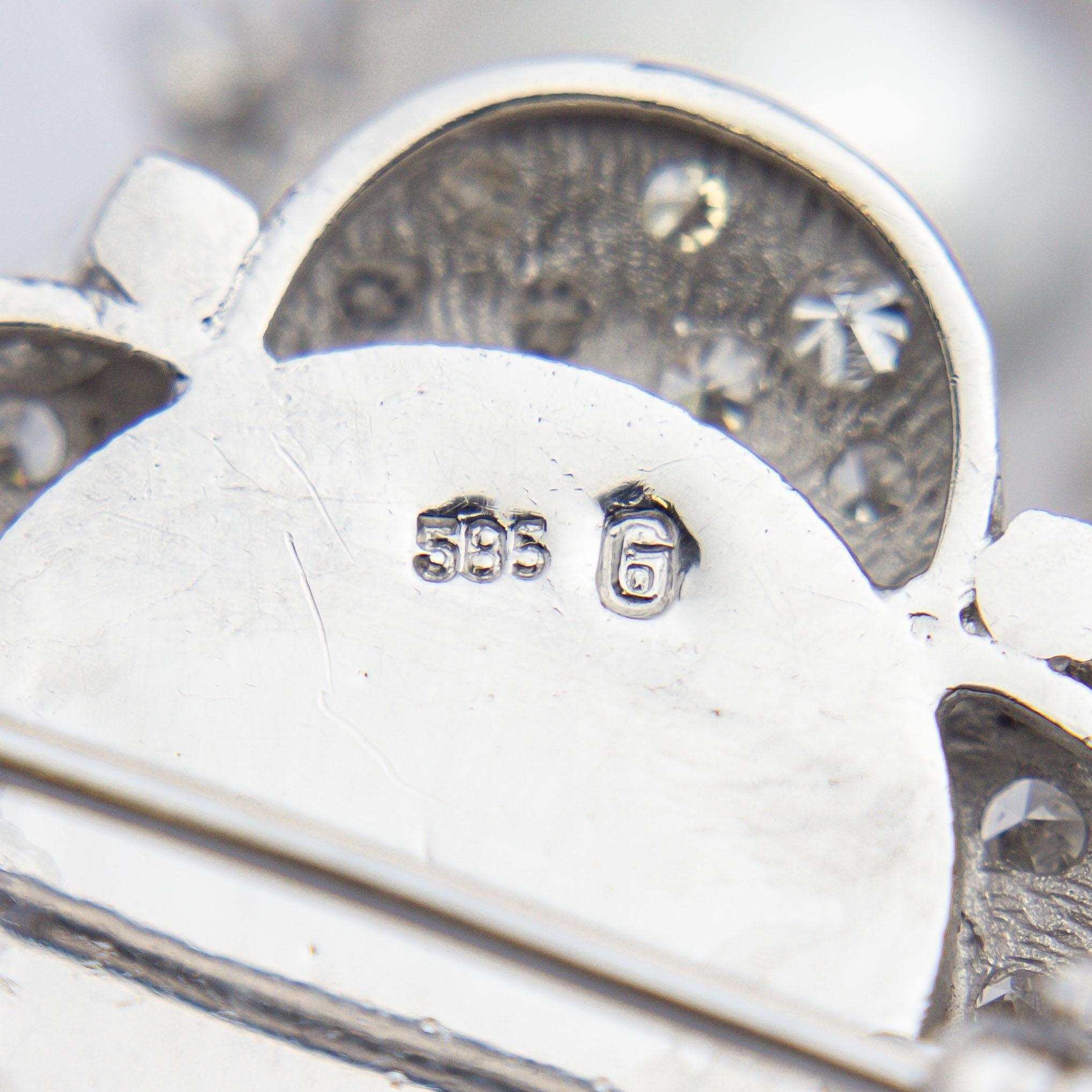 Grupo de broches Mabe de perlas y diamantes en oro blanco Corte único en venta