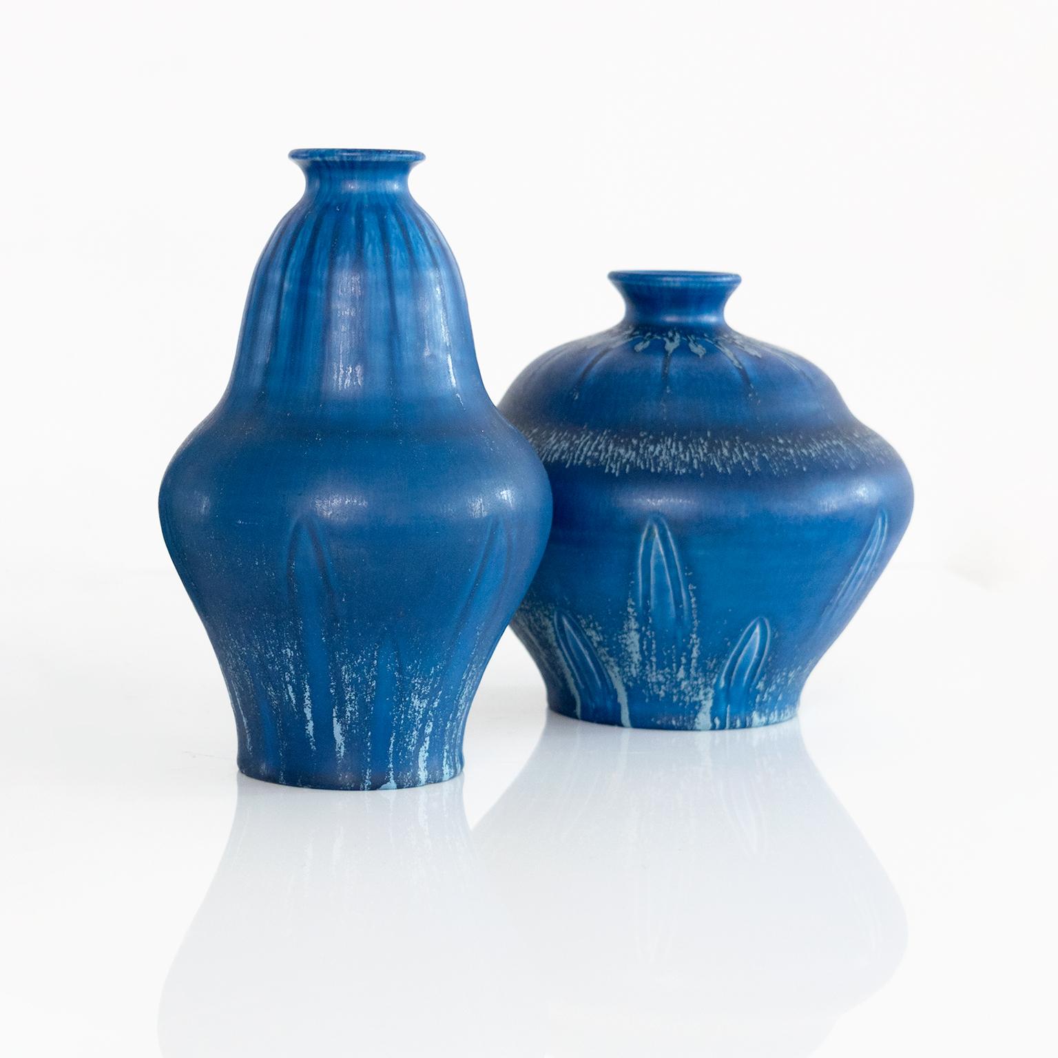 20th Century Group of Scandinavian Modern vases in blue glaze by Bo Fajans, Sweden 1940's For Sale