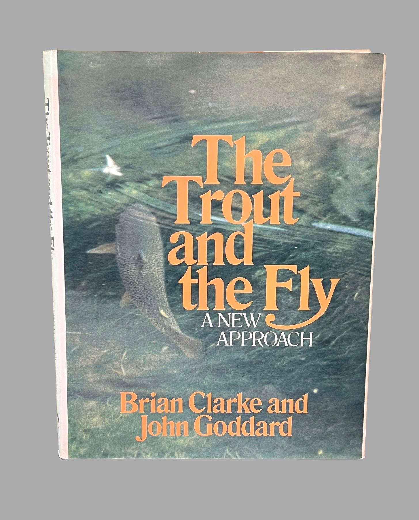 Americano Gruppo di sette libri d'epoca sulla pesca in vendita