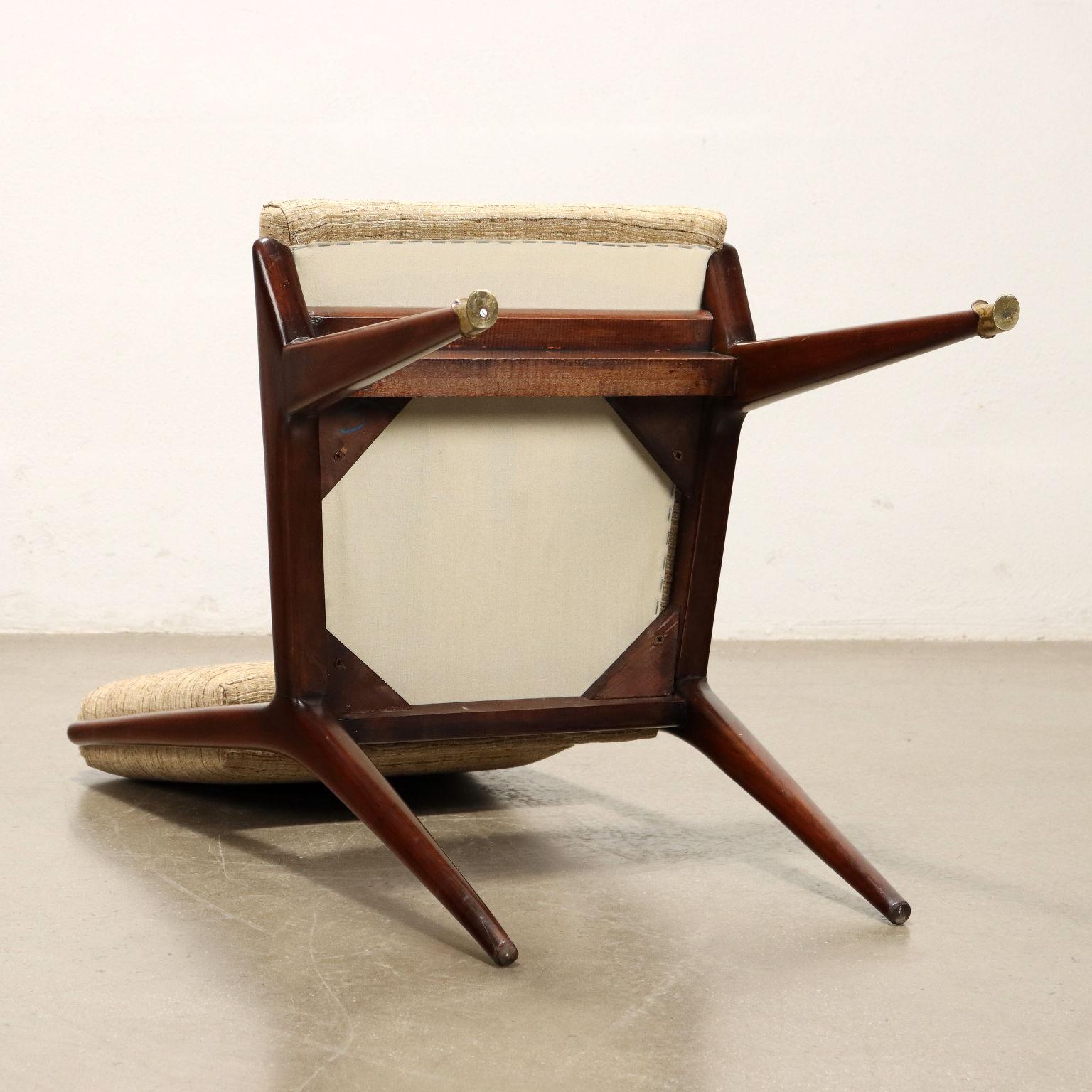 Groupe de six chaises restaurées des années 50 en vente 4