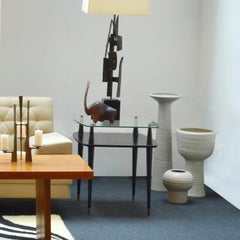 Gruppo di vasi scultorei alti Studio Pottery Chalk White