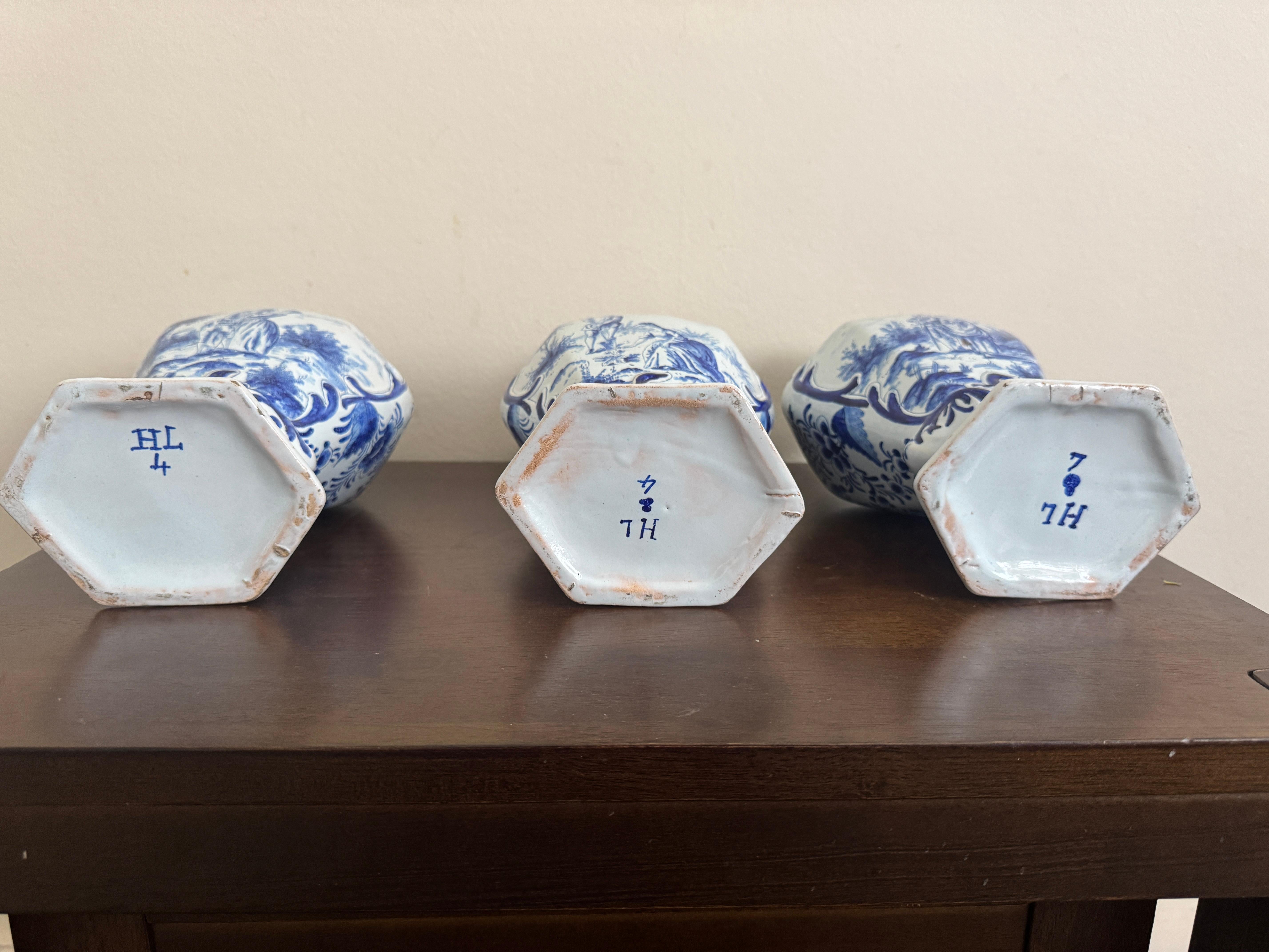 Group of Three 18th Century Delft Jars And Lids For Sale 6