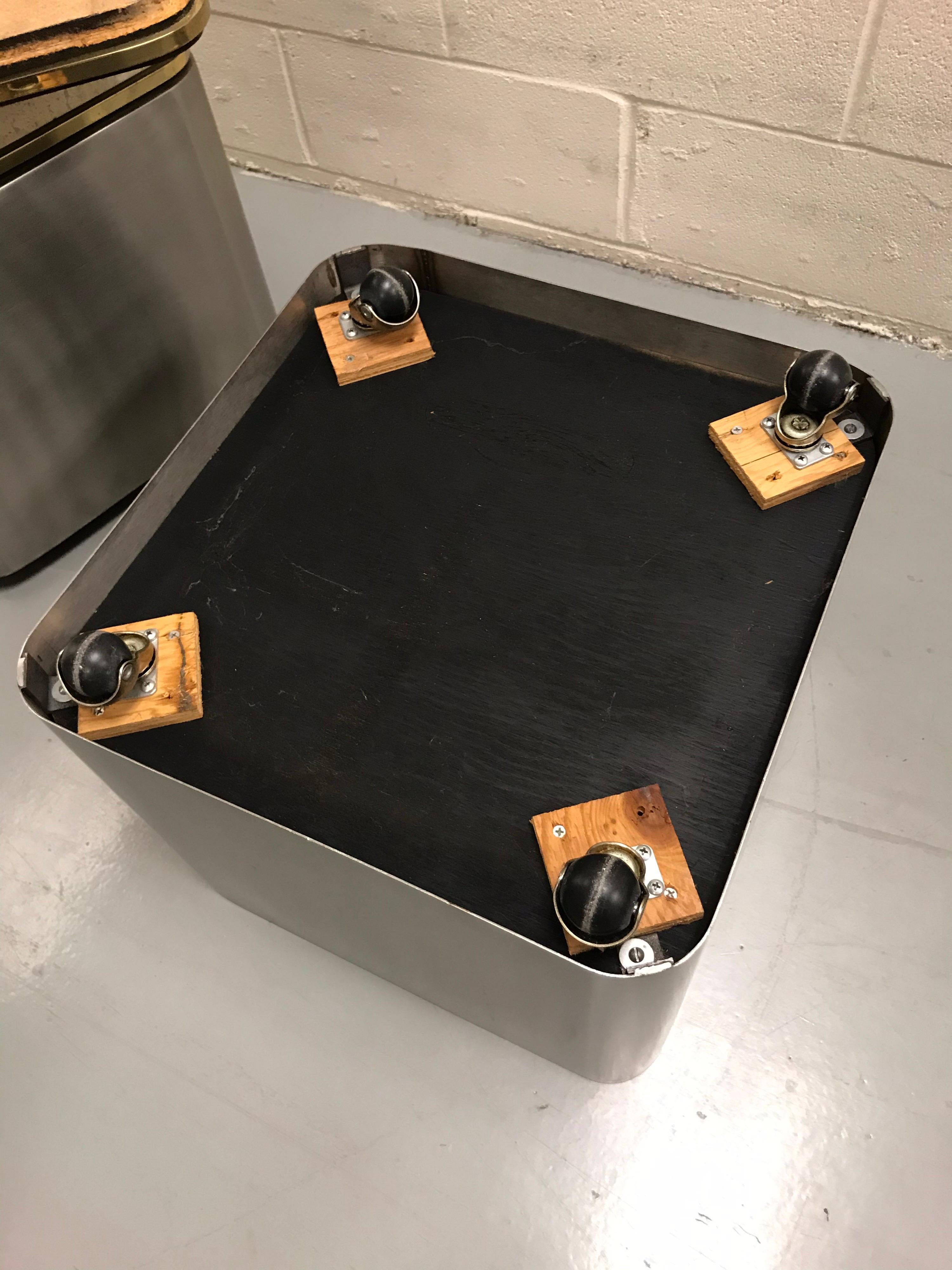 Group of Three Stainless Steel, Brass and Travertine Tables on Casters For Sale 15