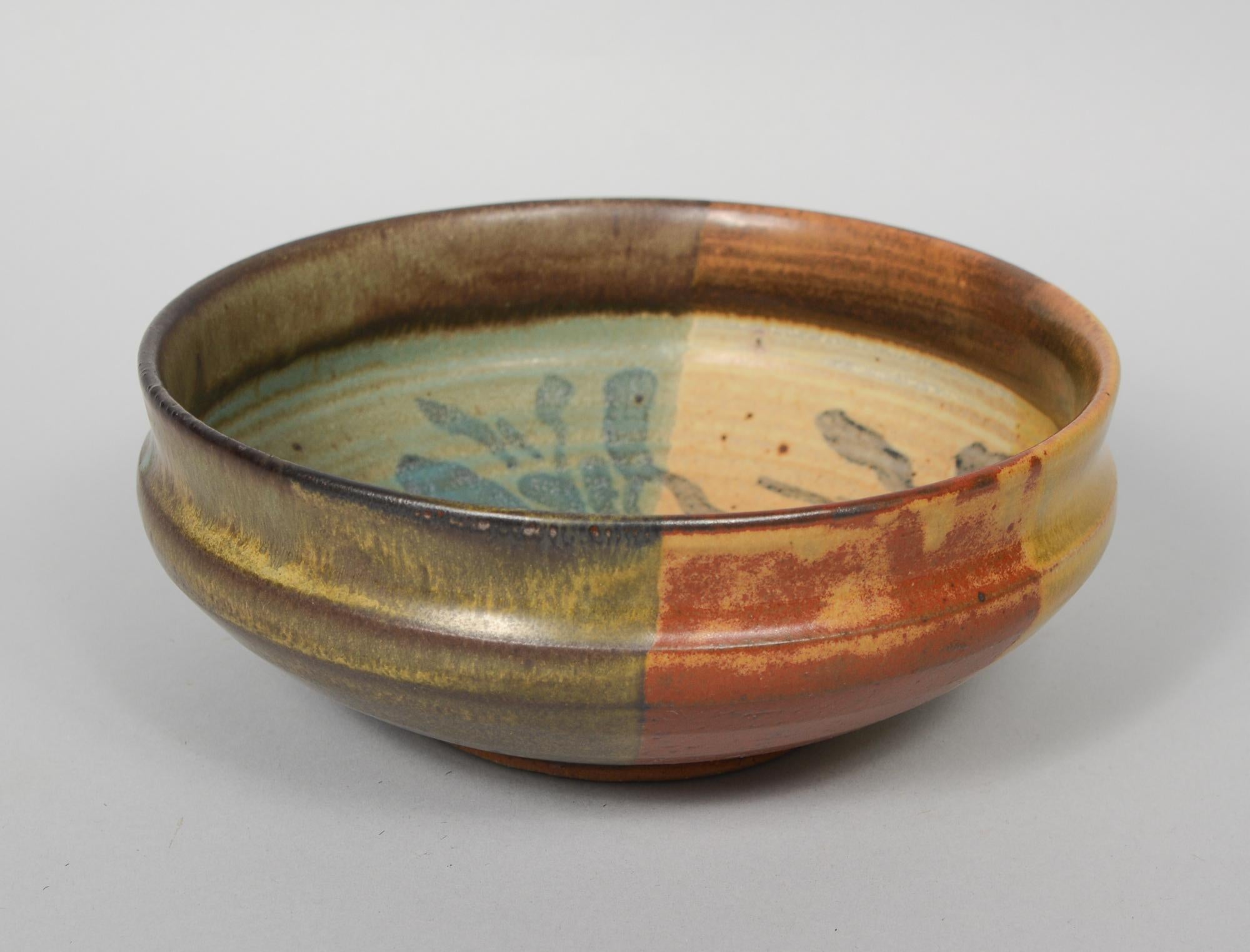 Ceramic Group of Three Studio Pottery Bowls by William Creitz For Sale