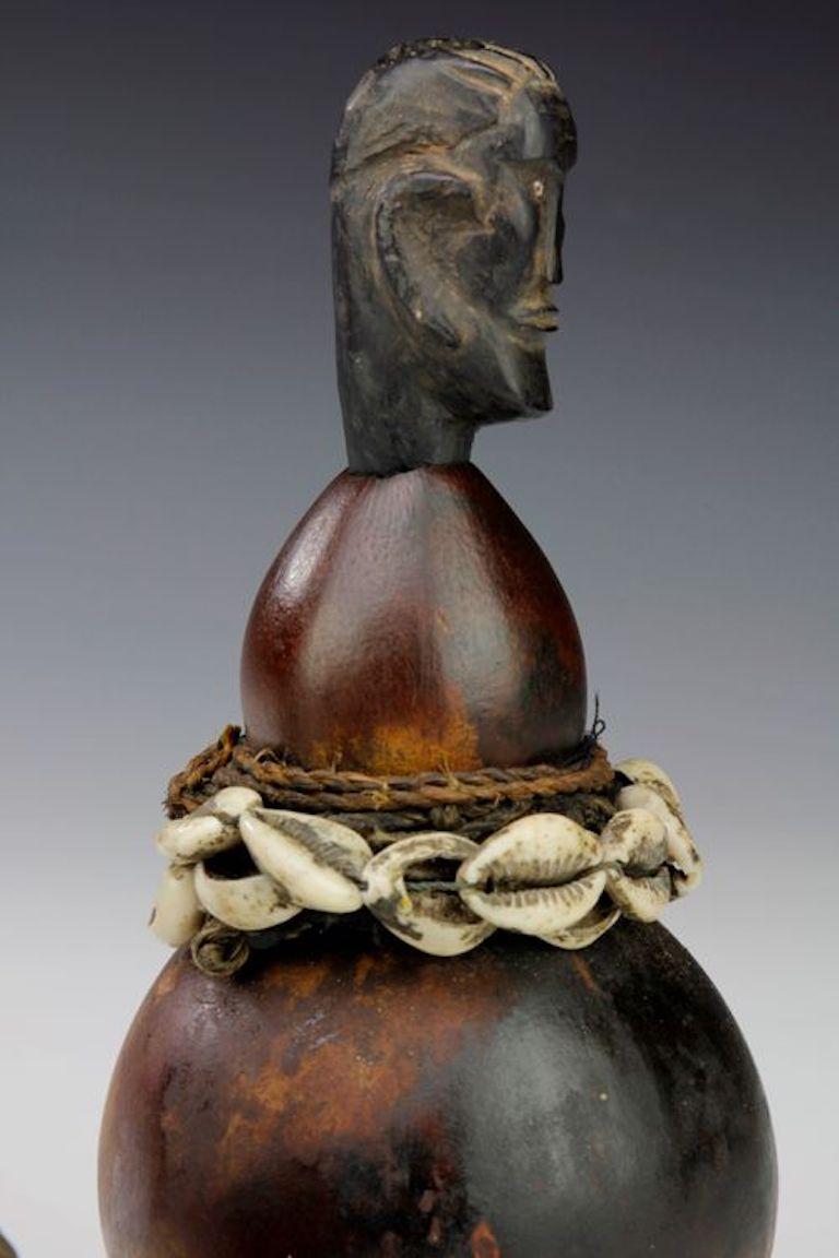 Grupo de tres recipientes de medicina tradicional. Luguru, Tanzania en venta 3