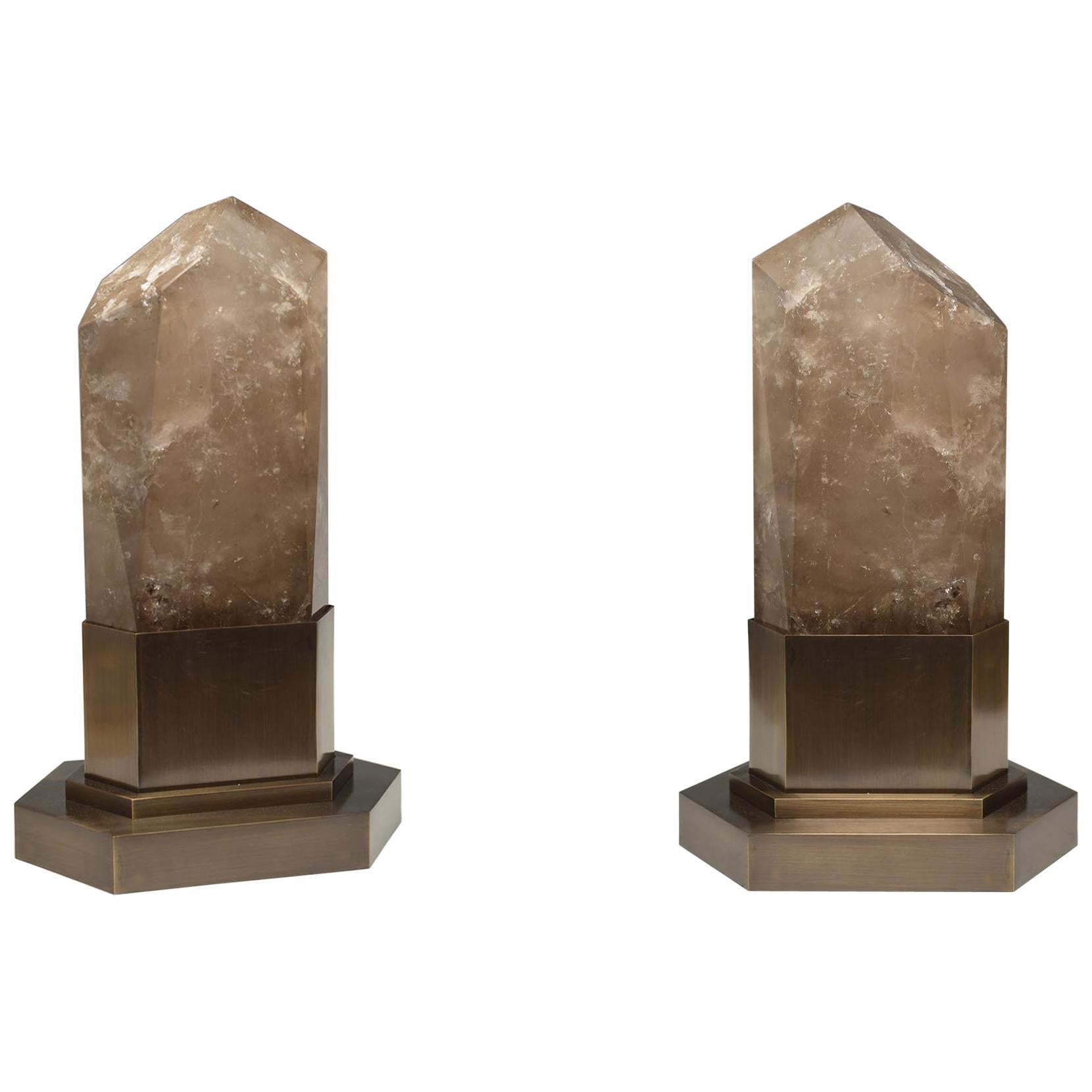 Gruppe von zwei Obeliskenleuchten aus rauchigem Bergkristall