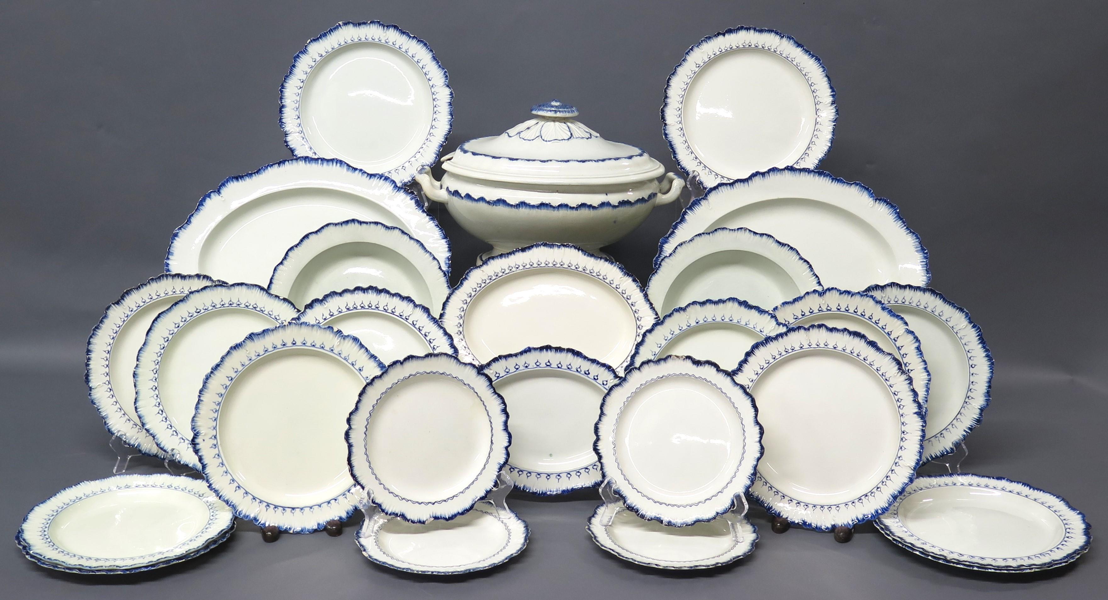 Group of Wedgwood Feather Edge Creamware / Pearlware For Sale 11