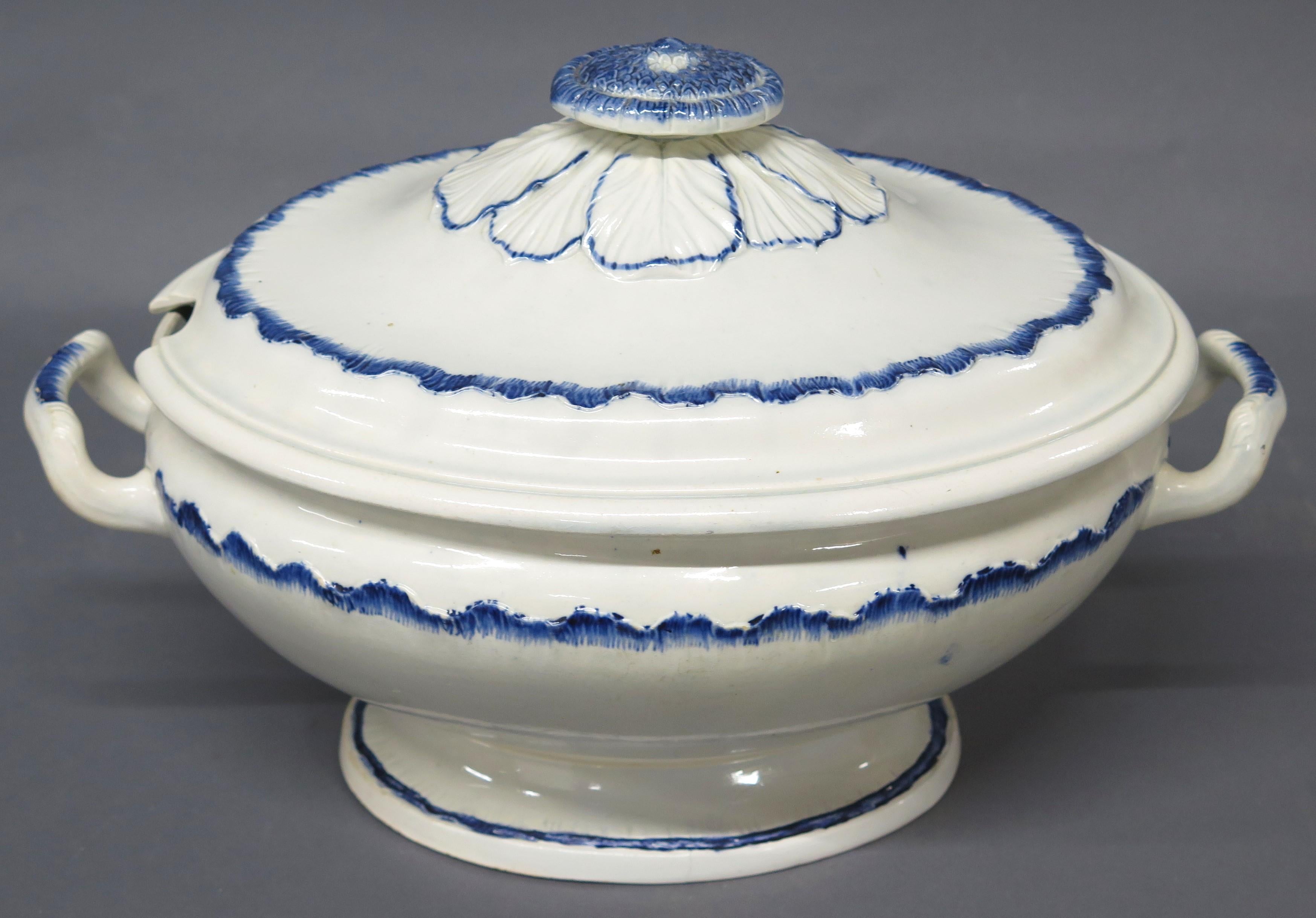 Group of Wedgwood Feather Edge Creamware / Pearlware In Good Condition For Sale In Dallas, TX