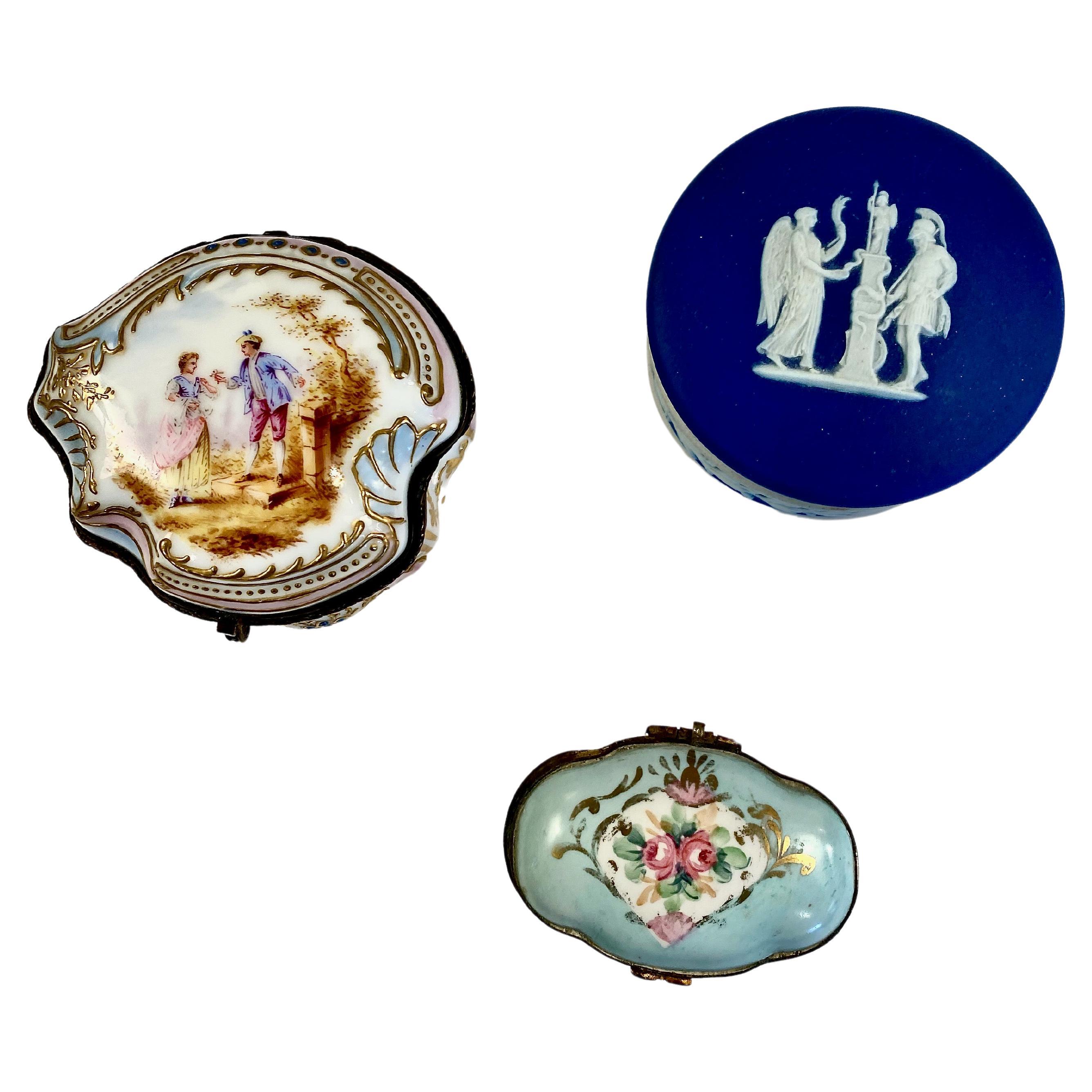 Grouping of 3 French and English Porcelain boxes For Sale