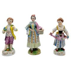 Groupe de figurines de cueilleurs de fleurs en porcelaine de Dresden, Carl Thieme