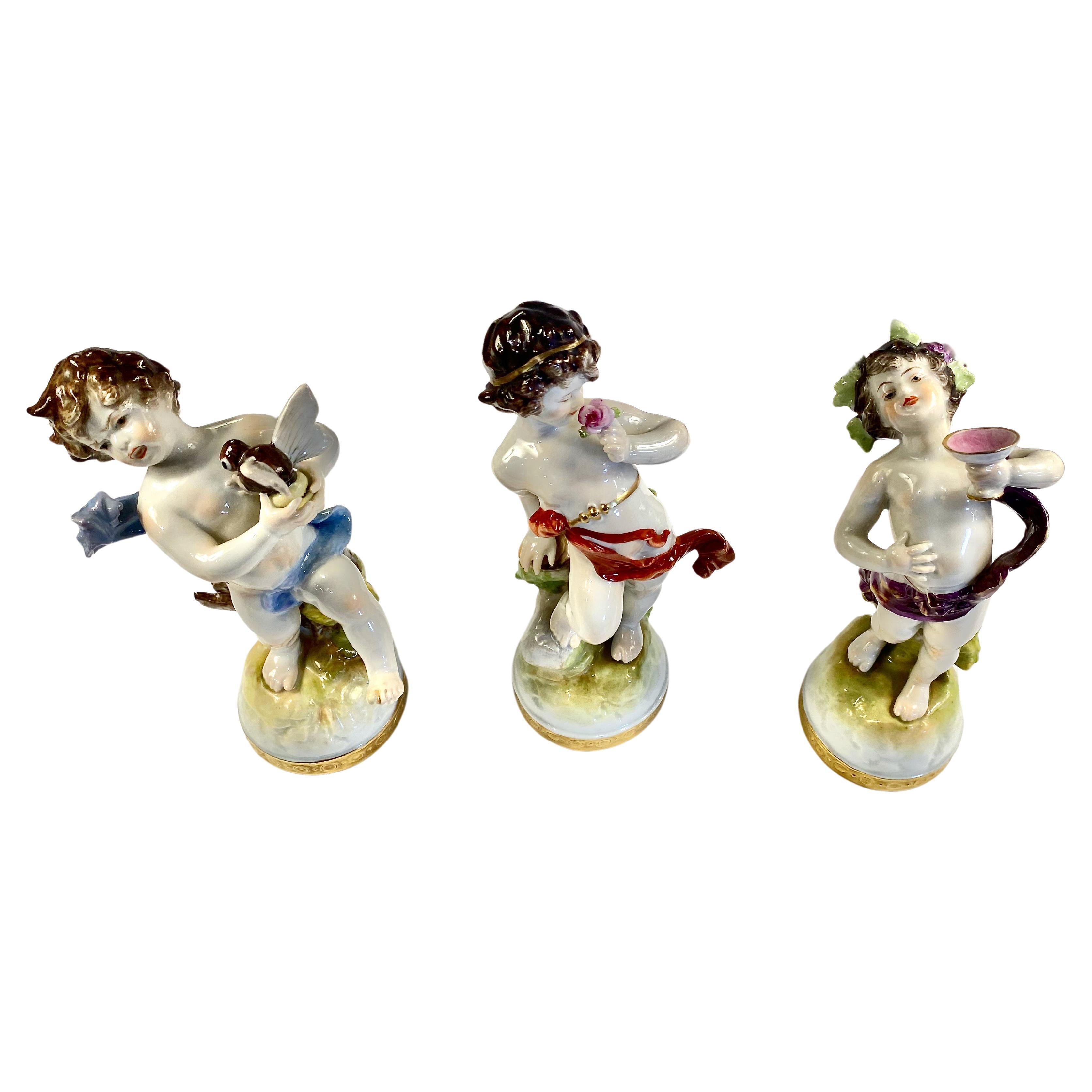 Rococo Revival Grouping of Rudolstadt Volkstedt Putti Figurines, Set of 5 For Sale