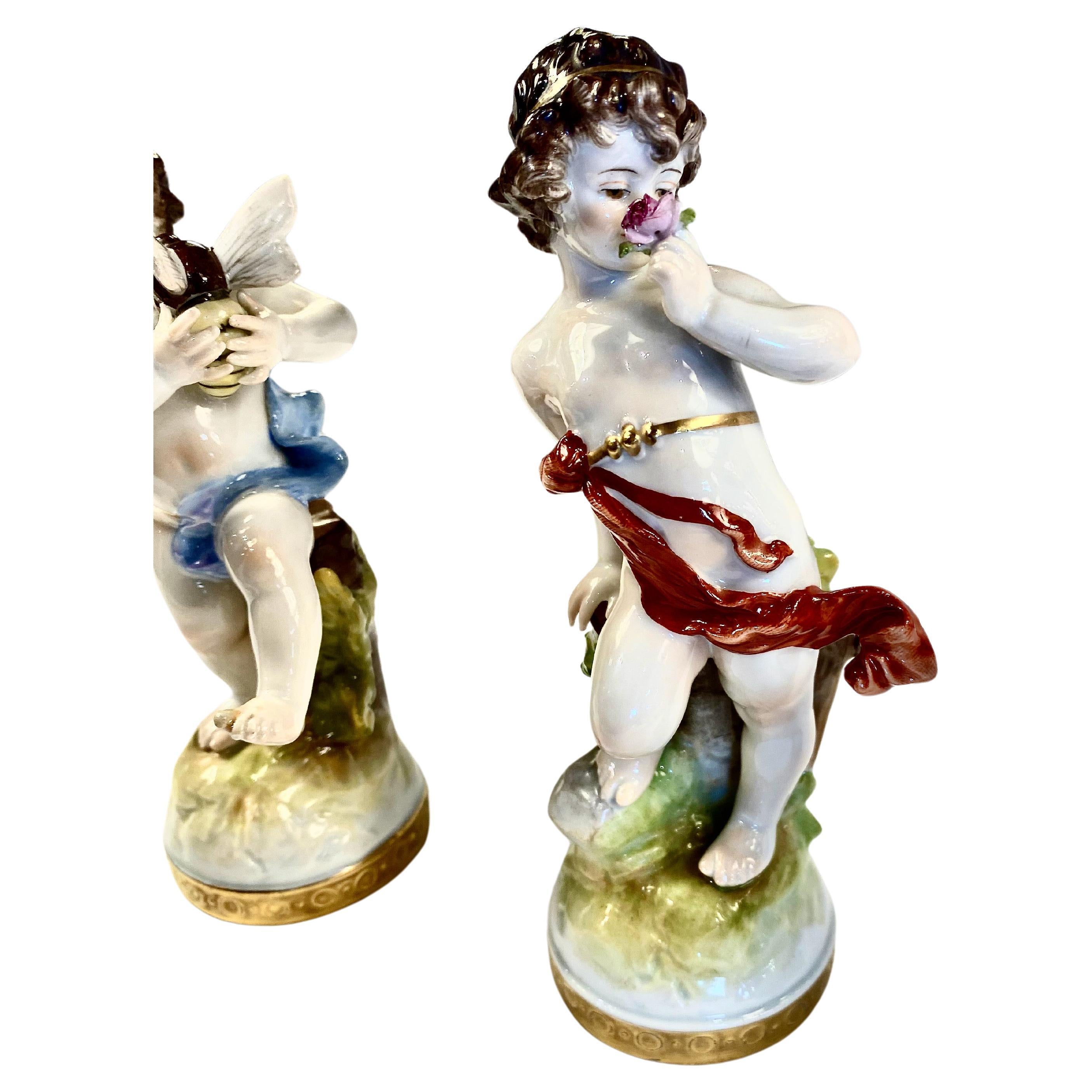 Grouping of Rudolstadt Volkstedt Putti Figurines, Set of 5 In Good Condition For Sale In Pasadena, CA