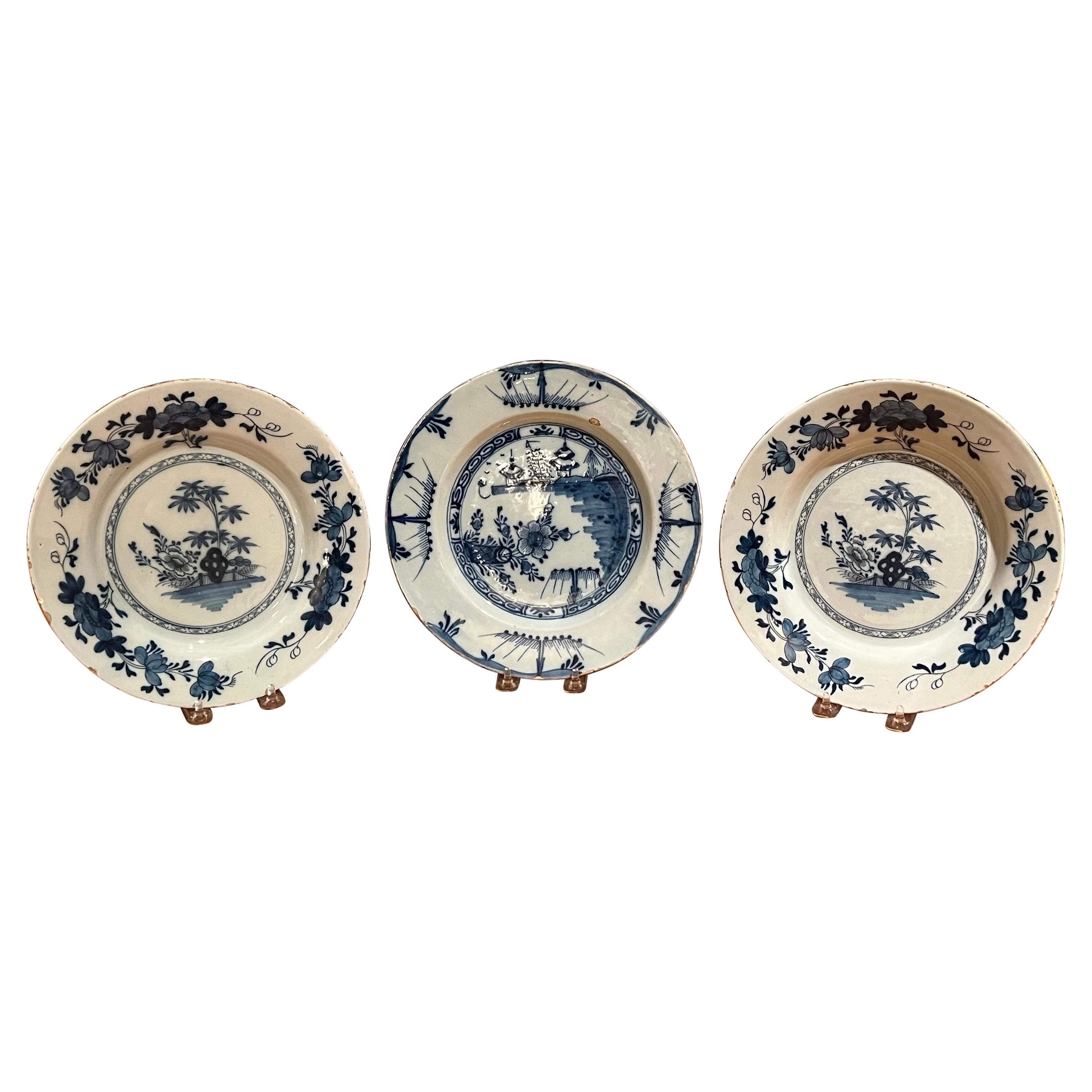 What are the Dutch blue and white ceramic pieces called?