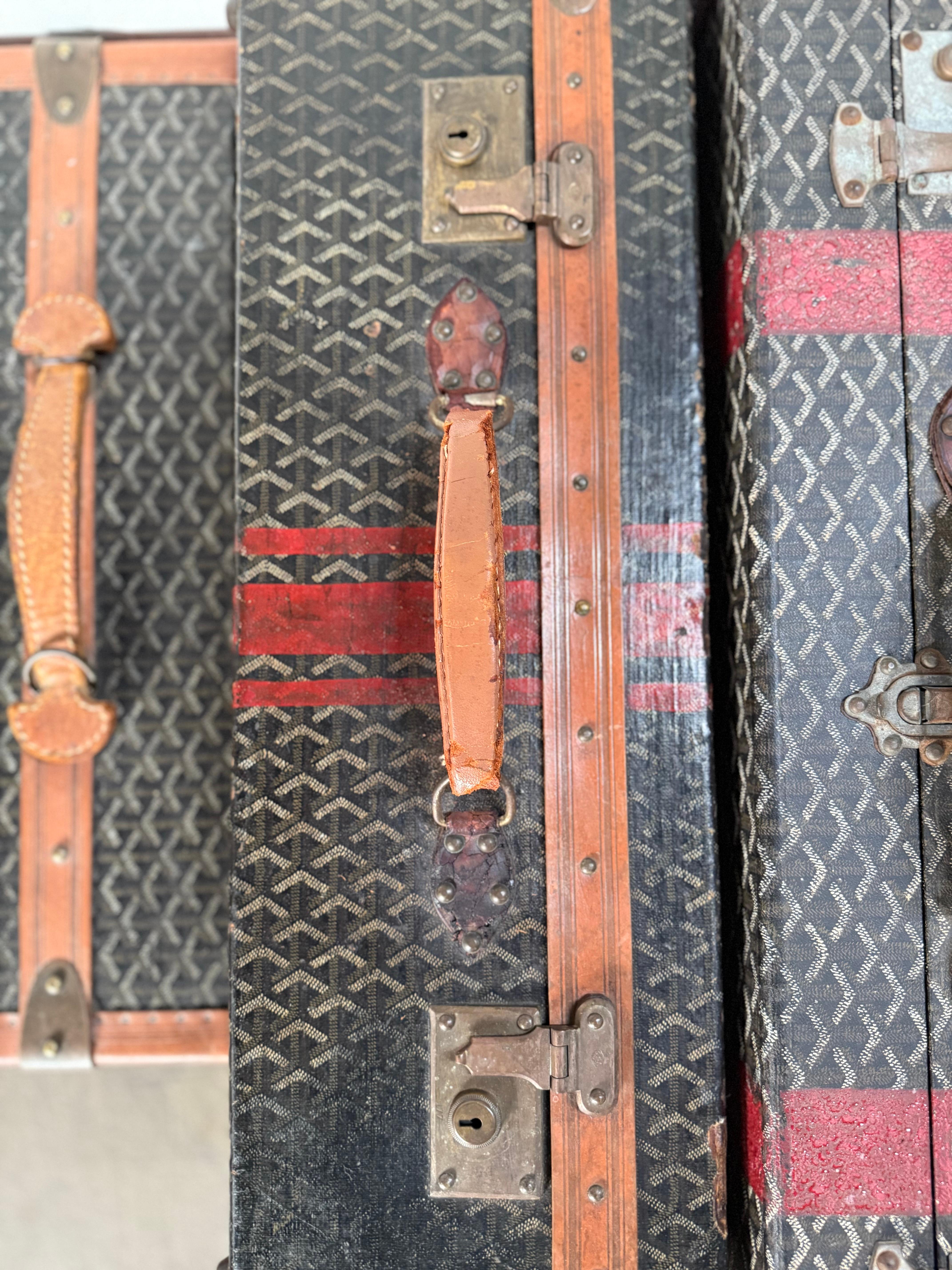 Grouping of Three Rare Original Goyard Suitcases/Trunks For Sale 11