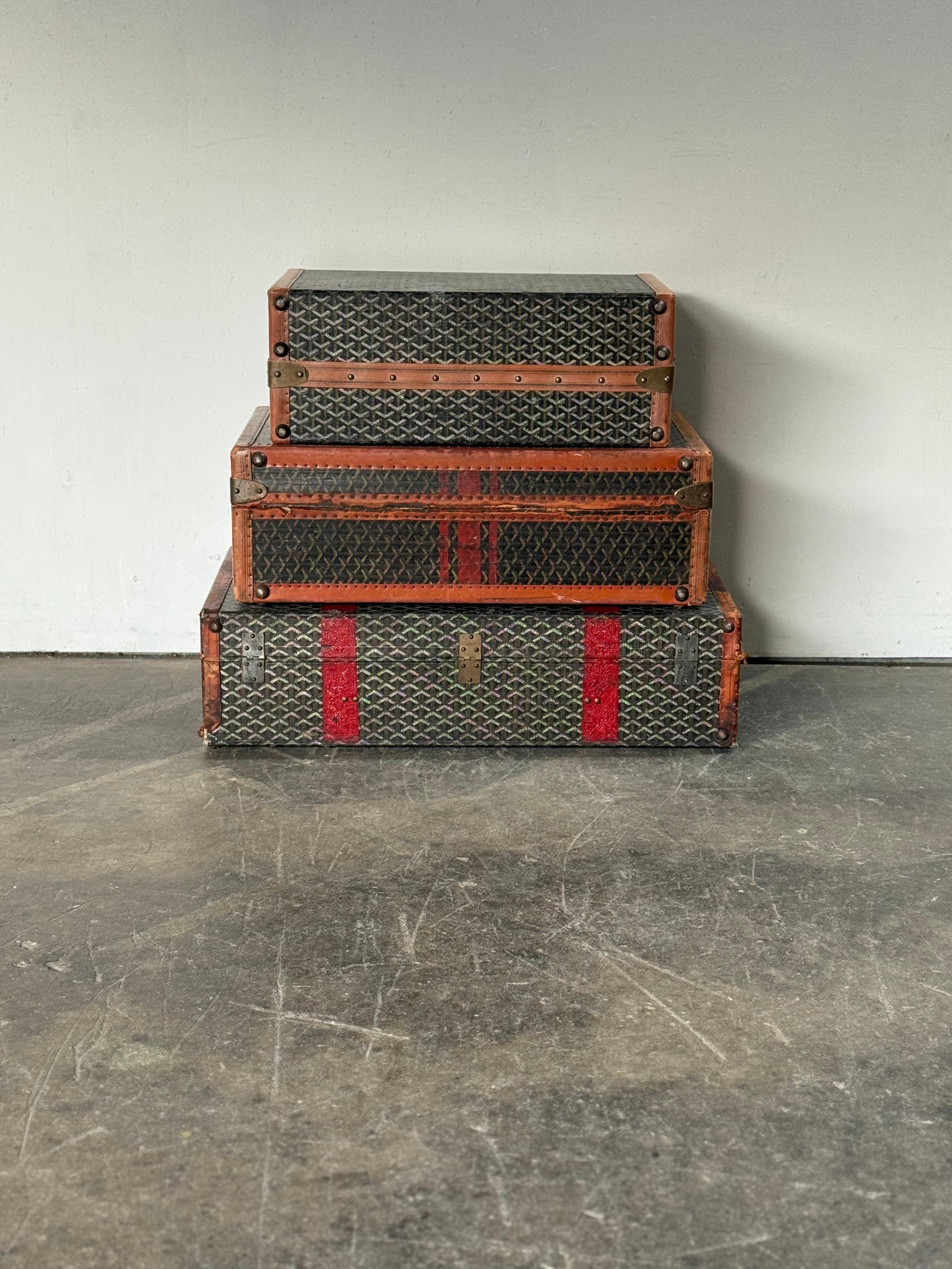 Grouping of Three Rare Original Goyard Suitcases/Trunks For Sale 1