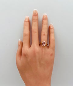 GRS 2,80 Karat Madagaskar Orange Padparadscha Oval Sapphire Ring in 18K