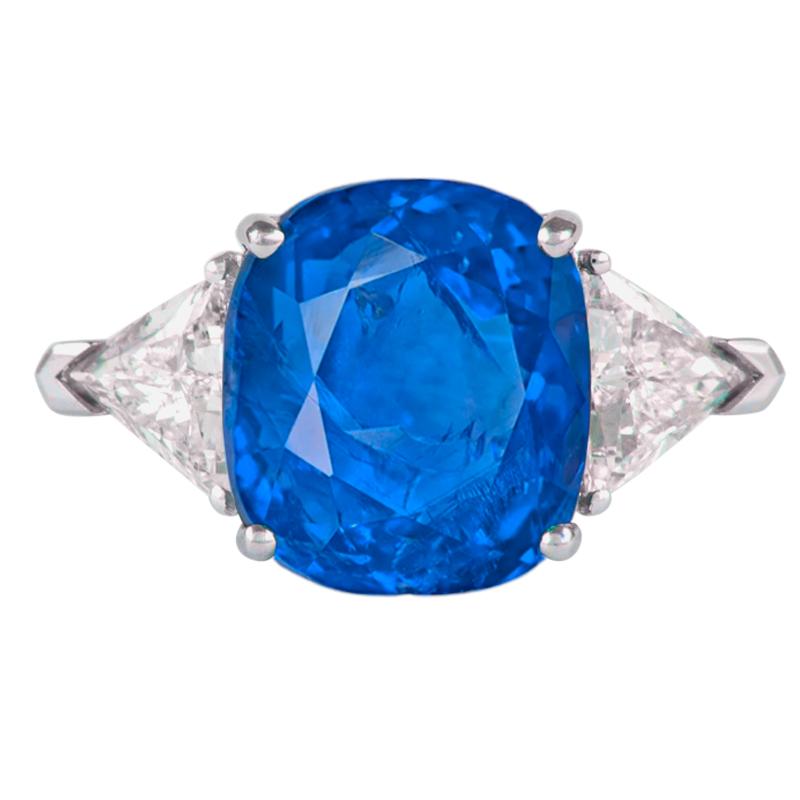 GRS 4.63 Carat BURMA NO HEAT Cushion Cut Diamond Cocktail Ring In New Condition For Sale In Chicago, IL