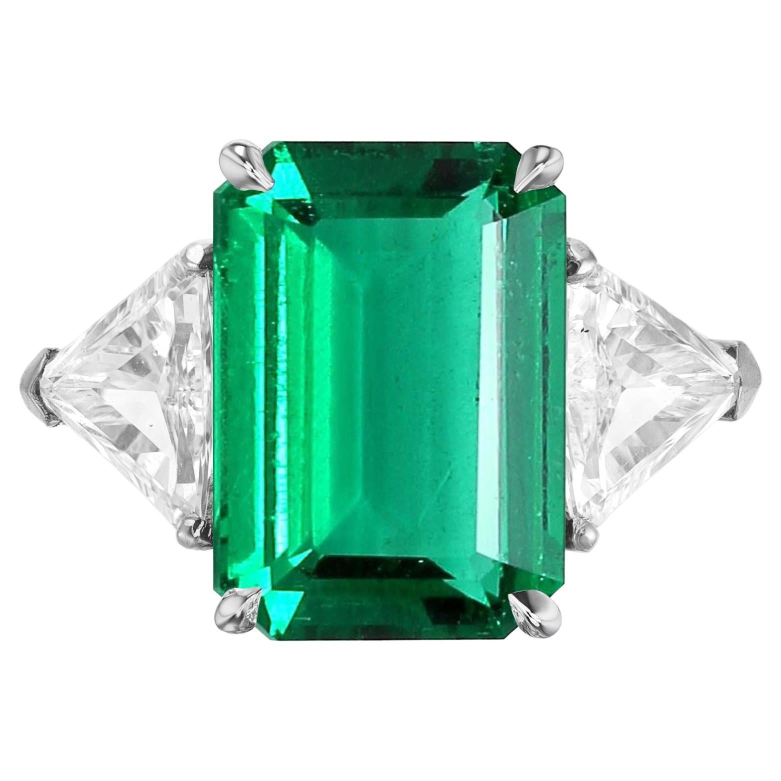 GRS Bague de 6,71 carats de diamant taille émeraude vert Vivid Diamonds