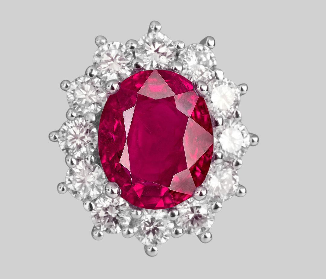 Modern GRS Burma Certified 4.57 Carat Oval Ruby Diamond Platinum Ring For Sale