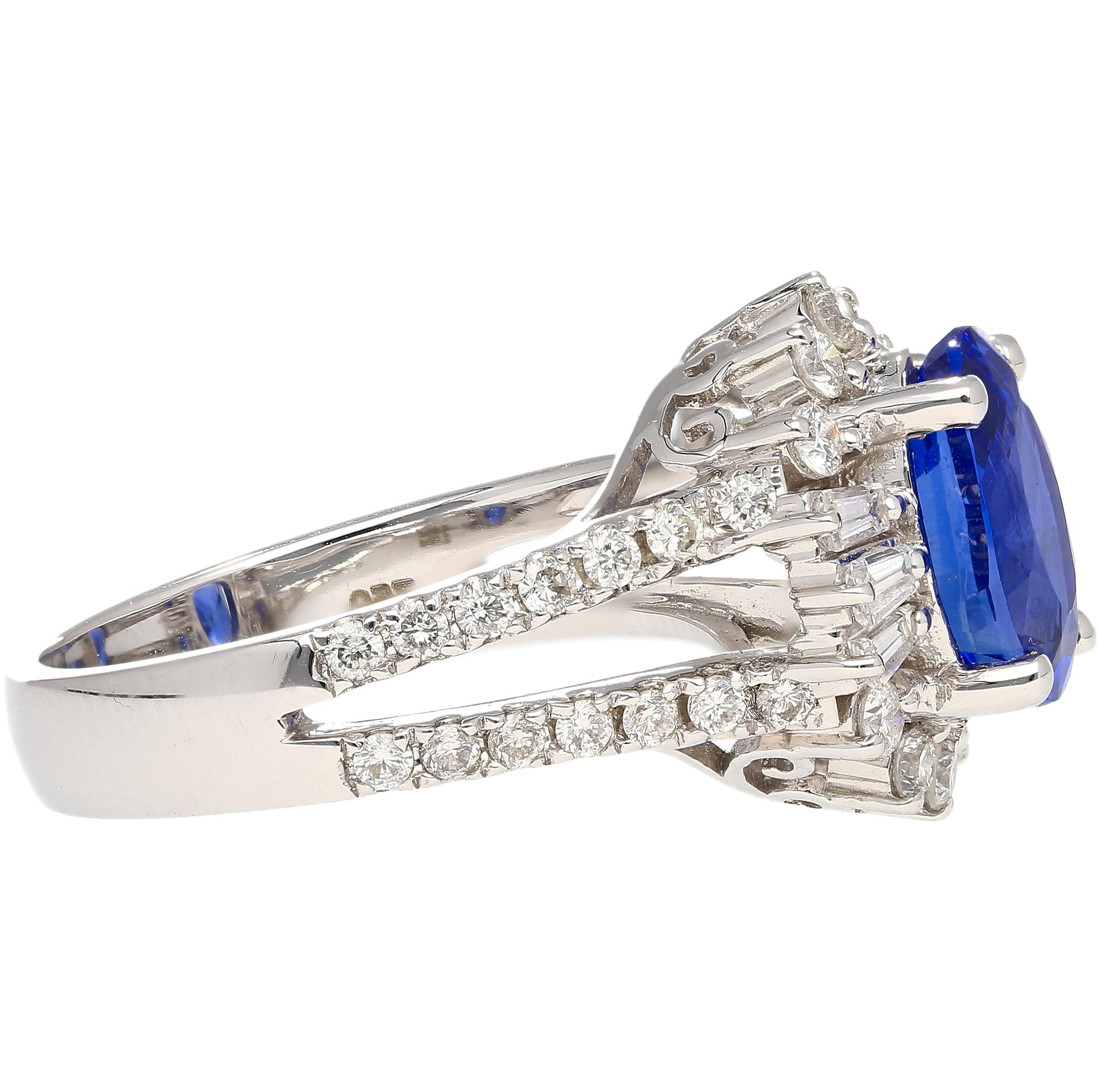 Bague à tige fendue avec saphir bleu ovale non chauffé de 2,5 carats certifié GRS en vente 3