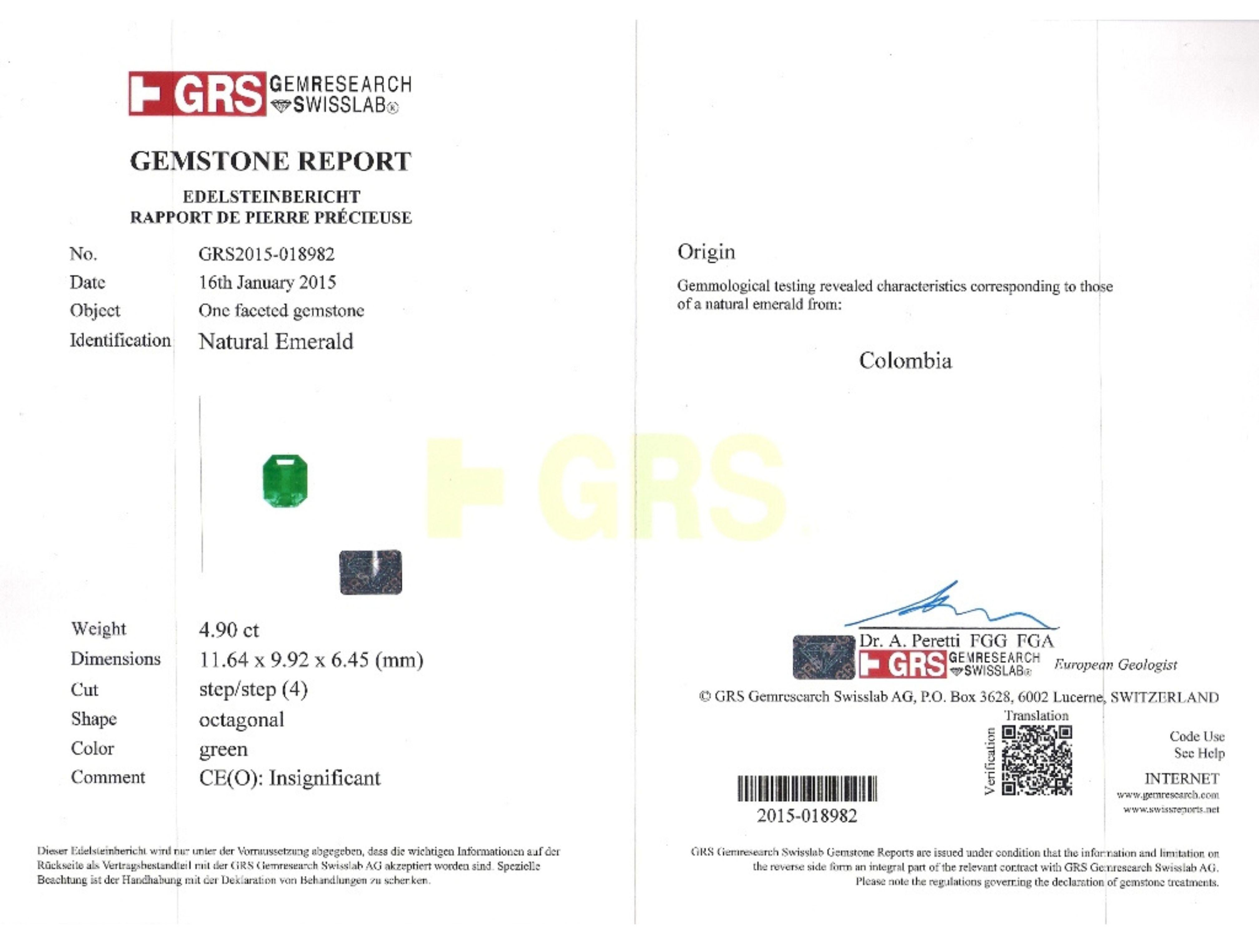 GRS Cert. 4.9 Carat Insignificant Oil Colombian Emerald & Trapezoid Diamond Ring For Sale 2