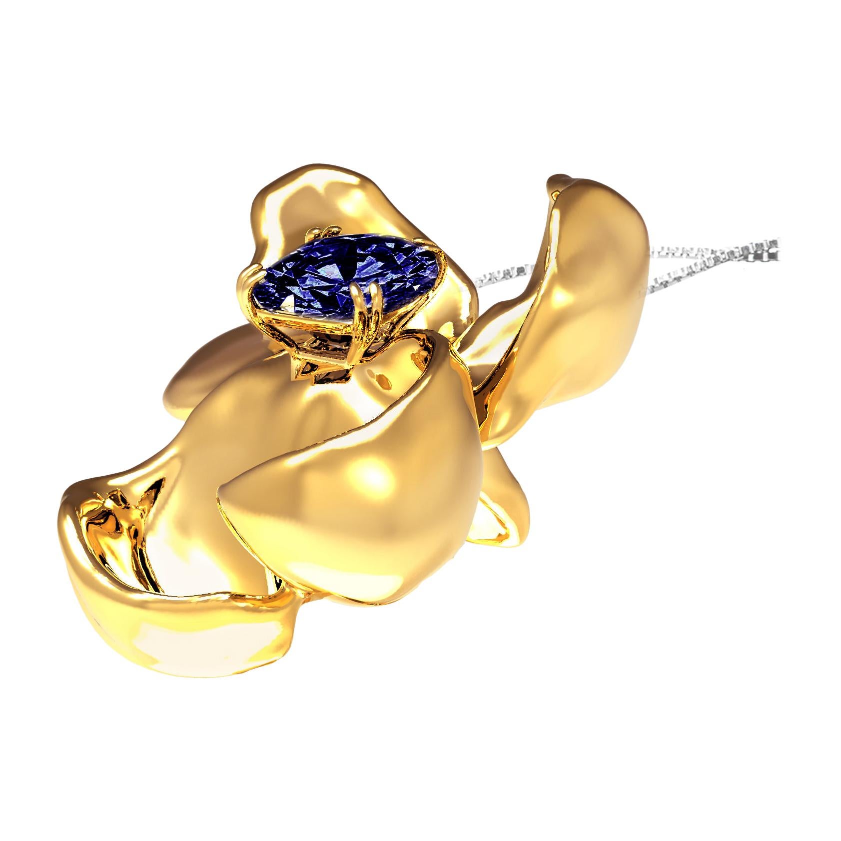 Vivid No Heat Blue Sapphire Pendant Necklace in Eighteen Karat Gold For Sale